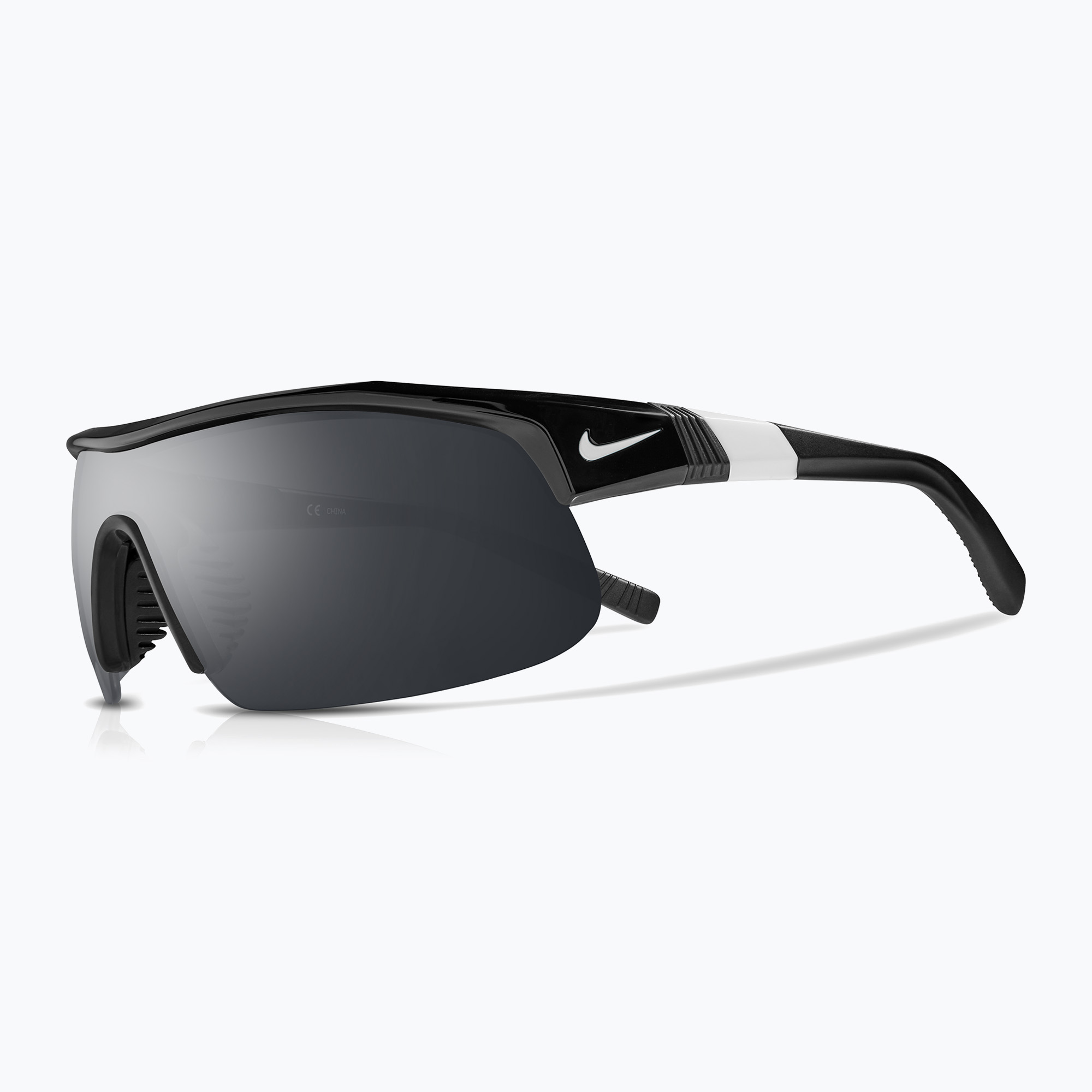 Okulary przeciwsłoneczne Nike Show X1 black/silver flash 