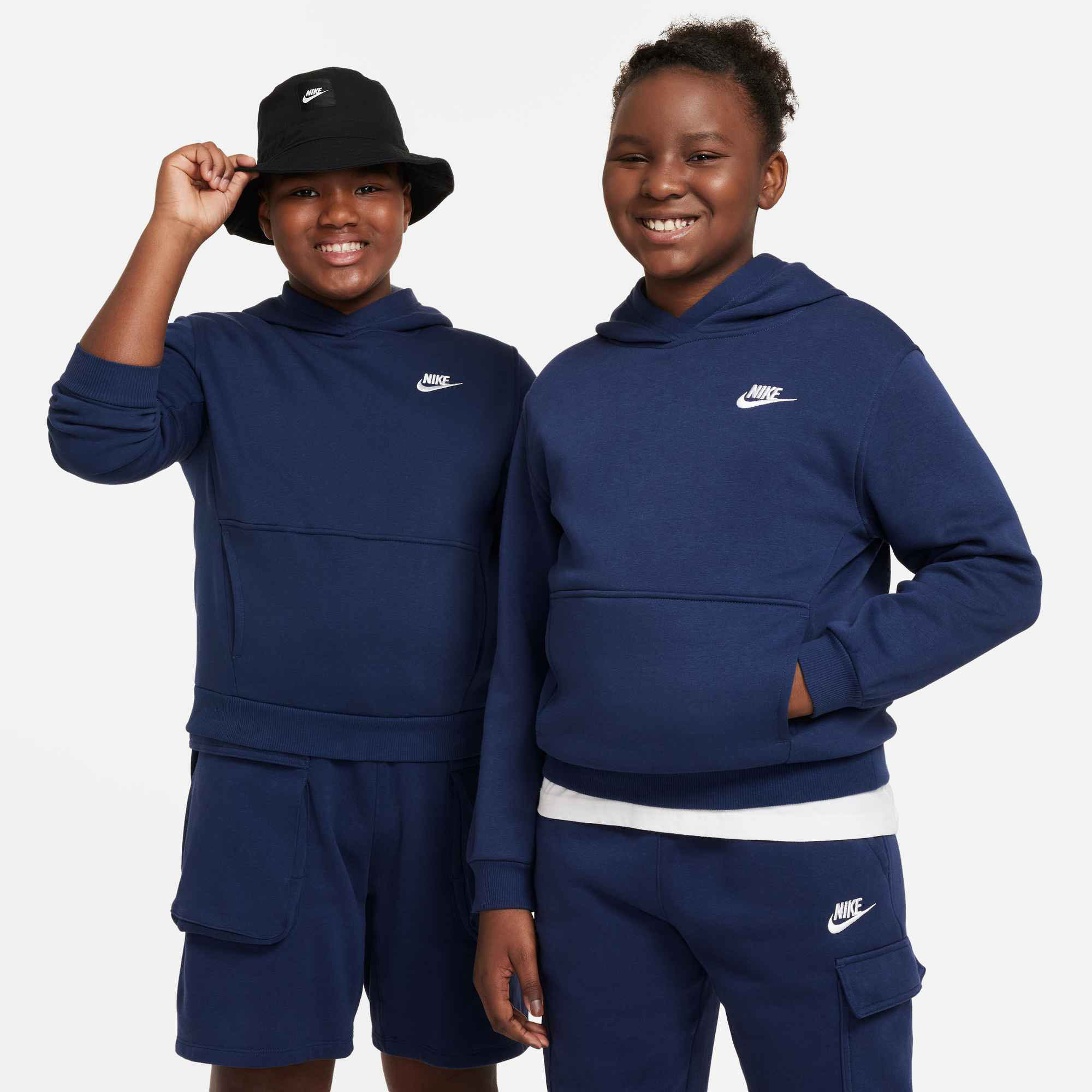 Bluza dziecięca Nike Sportswear Club Fleece midnight navy/white 