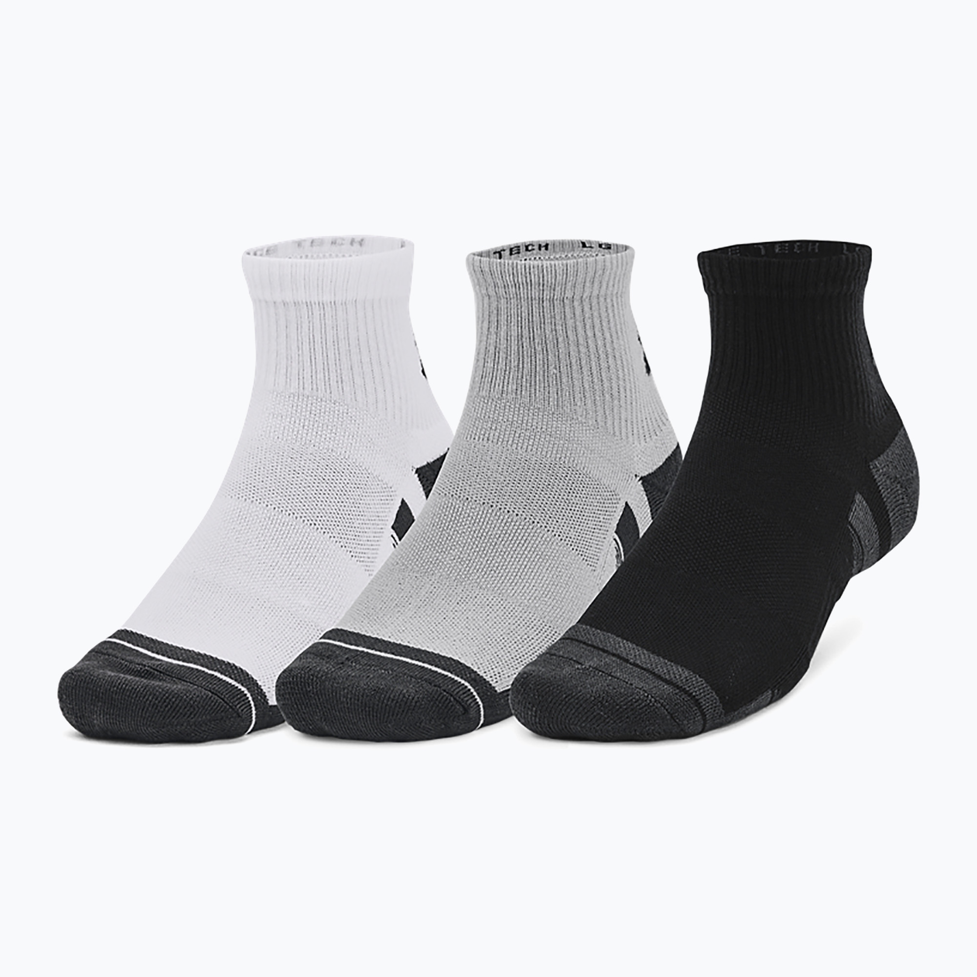 Férfi zokni Under Armour Performance Tech 3 pár (Performance Tech 1379510-011)