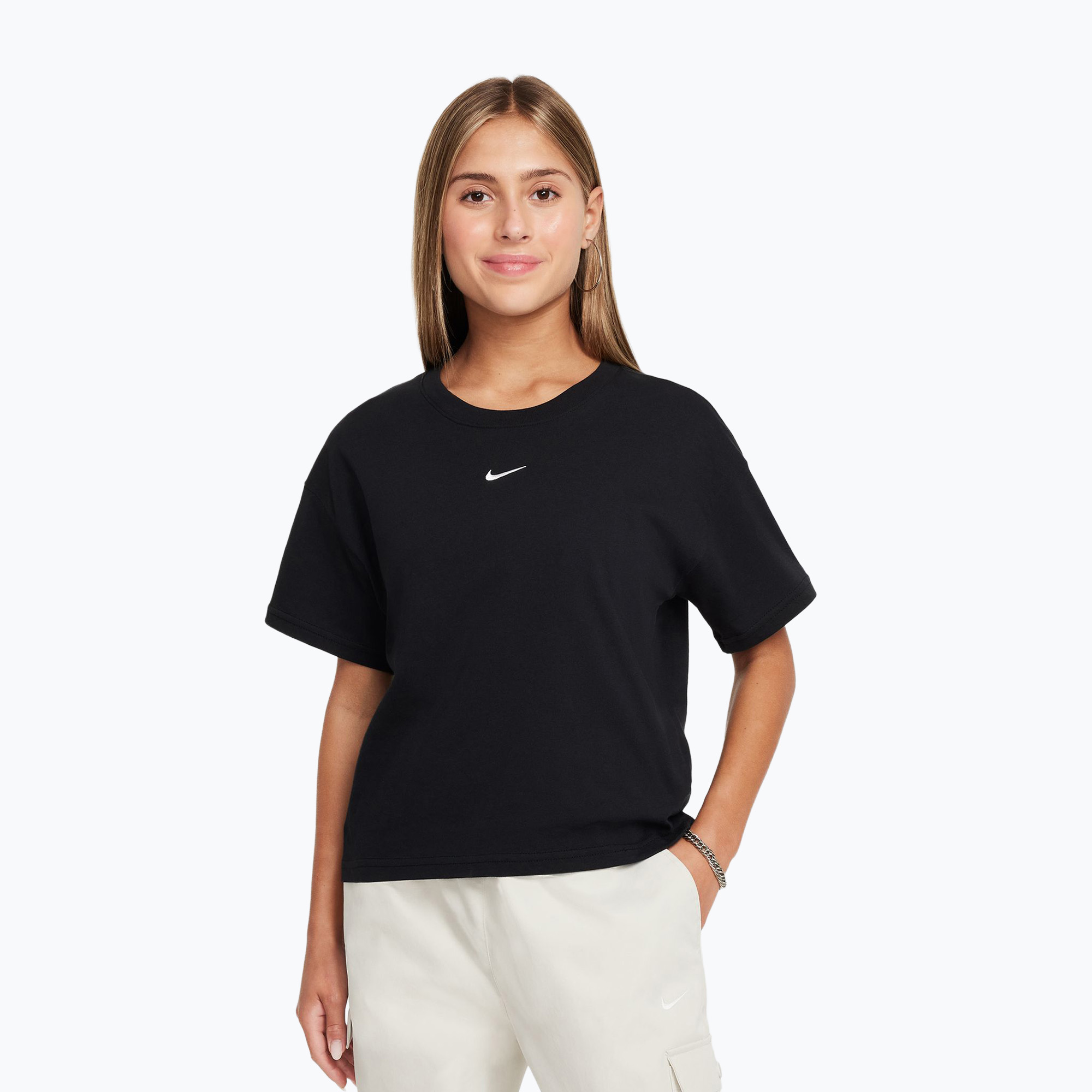 Детска тениска Nike Sportswear Essential black