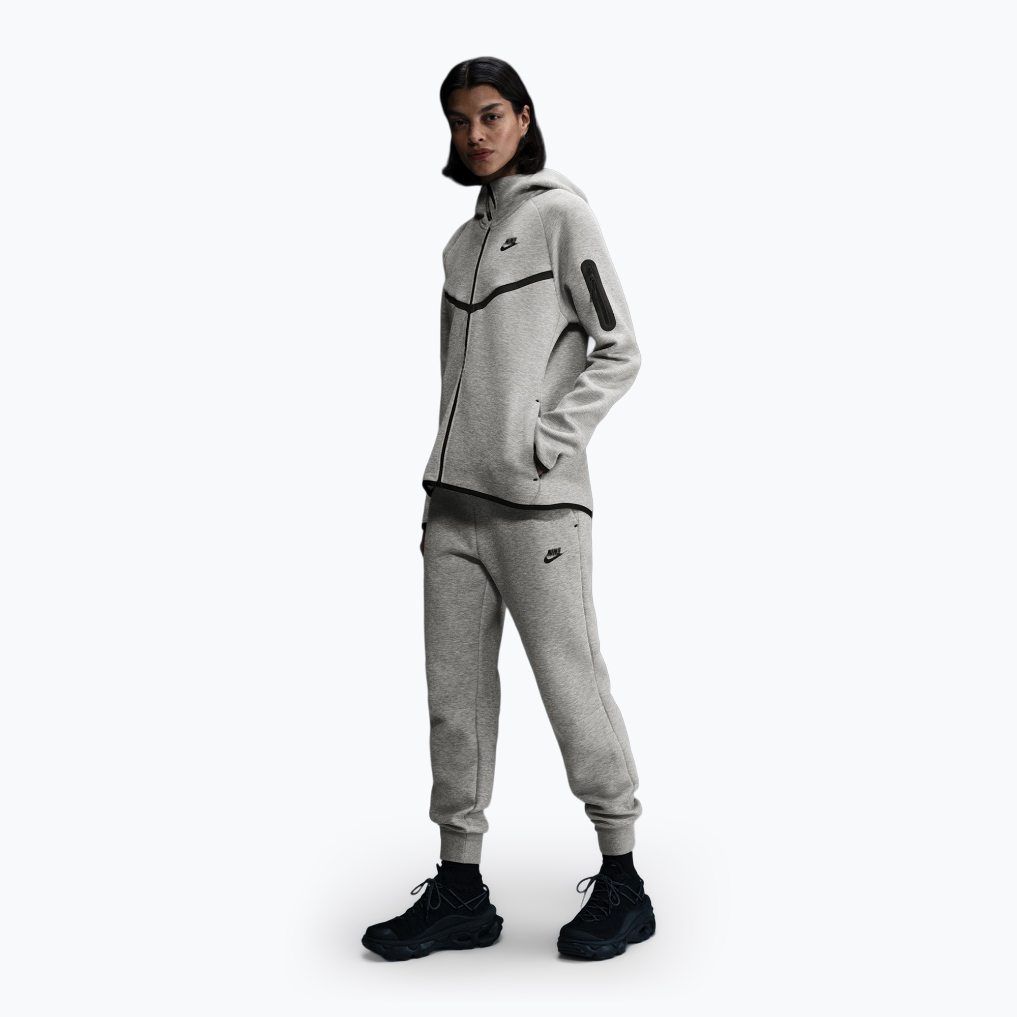 Spodnie damskie Nike Sportswear Tech Fleece Mid-Rise dark grey heather/black 