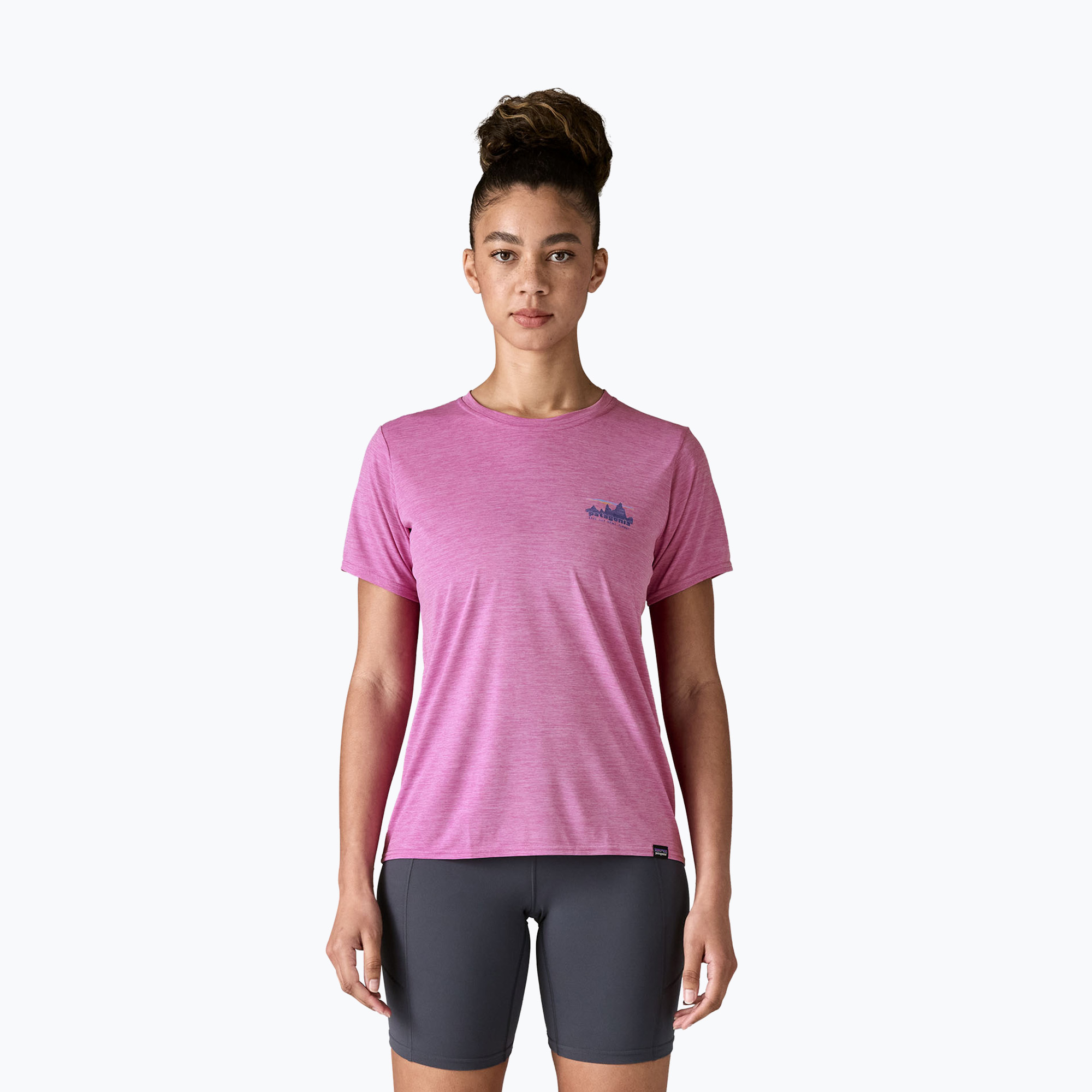 Koszulka damska Patagonia Cap Cool Daily Graphic Shirt '73 skyline/brisk purple x-dye 