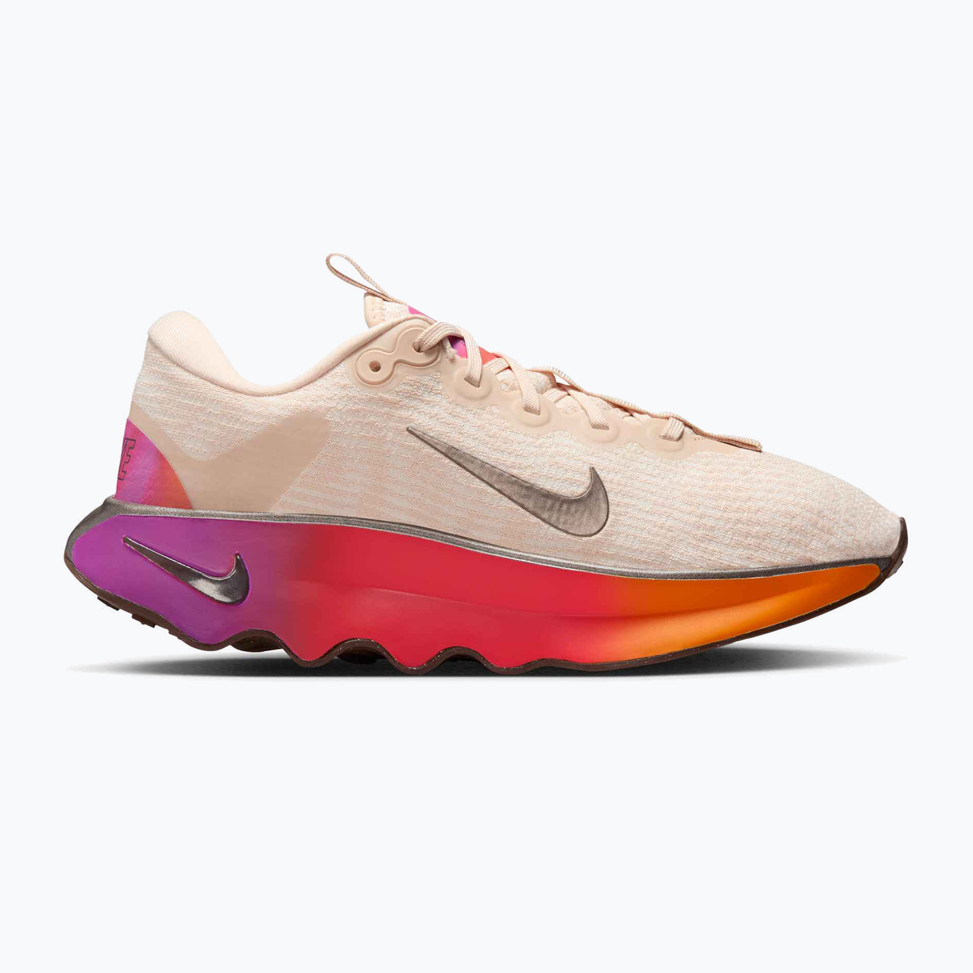 Buty treningowe damskie Nike Motiva SE pearl white/pale ivory/vivid purple/mtl gold grain 