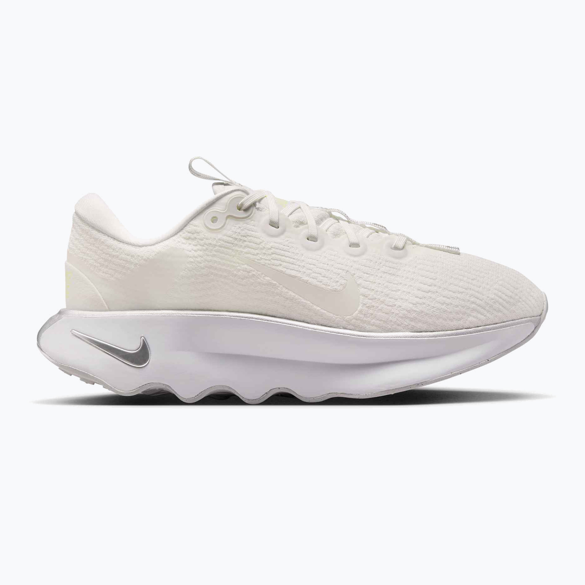 Buty damskie Nike Motiva summit white/white/metallix silver/summit whitee 