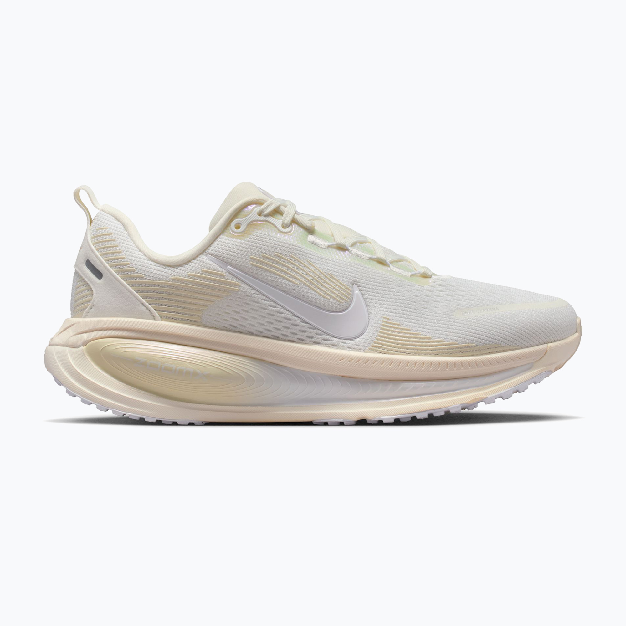 Buty do biegania damskie Nike Vomero 18 ESS summit white/chalk/sea glass/white