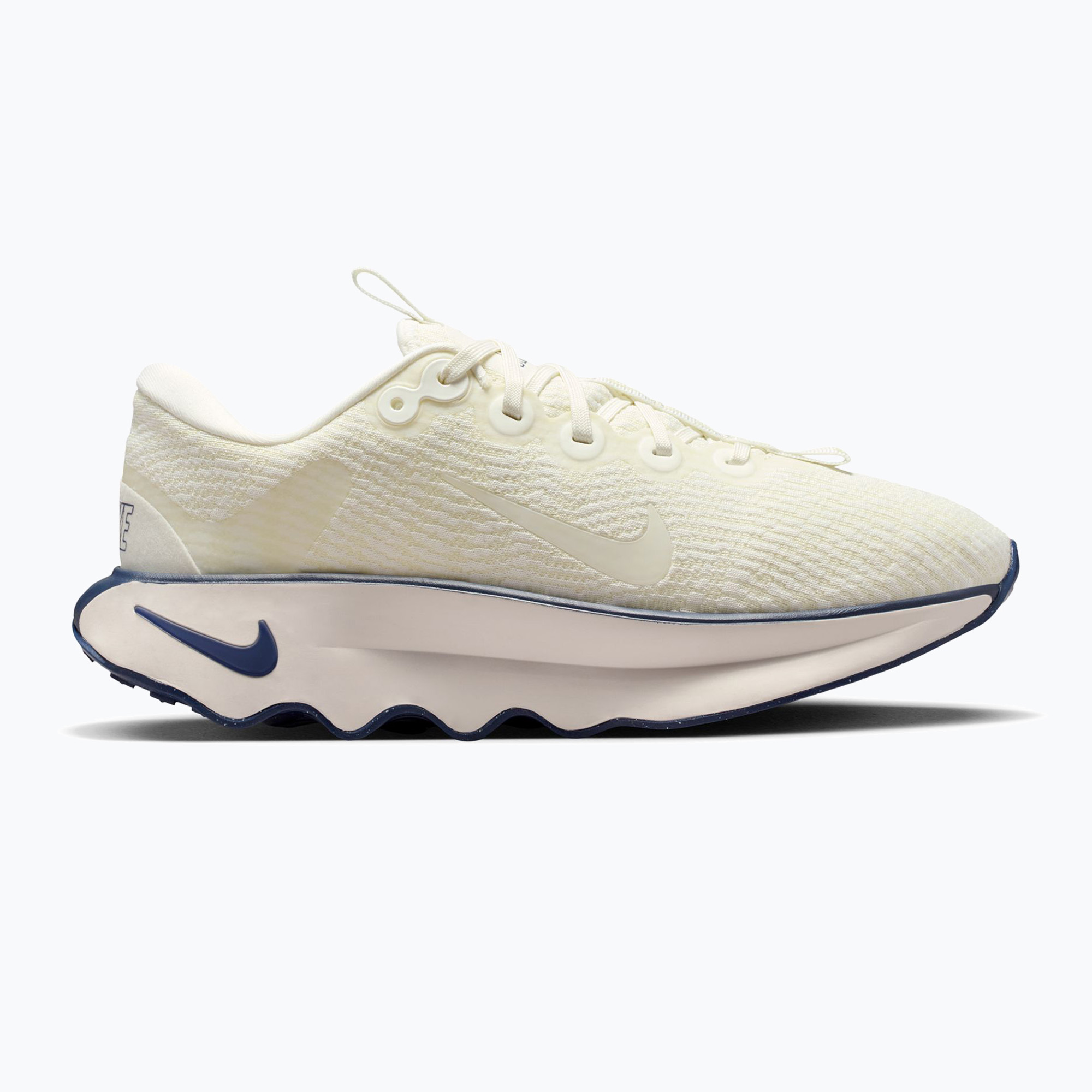 Buty damskie Nike Motiva sail/coconut milk/midnight navy 