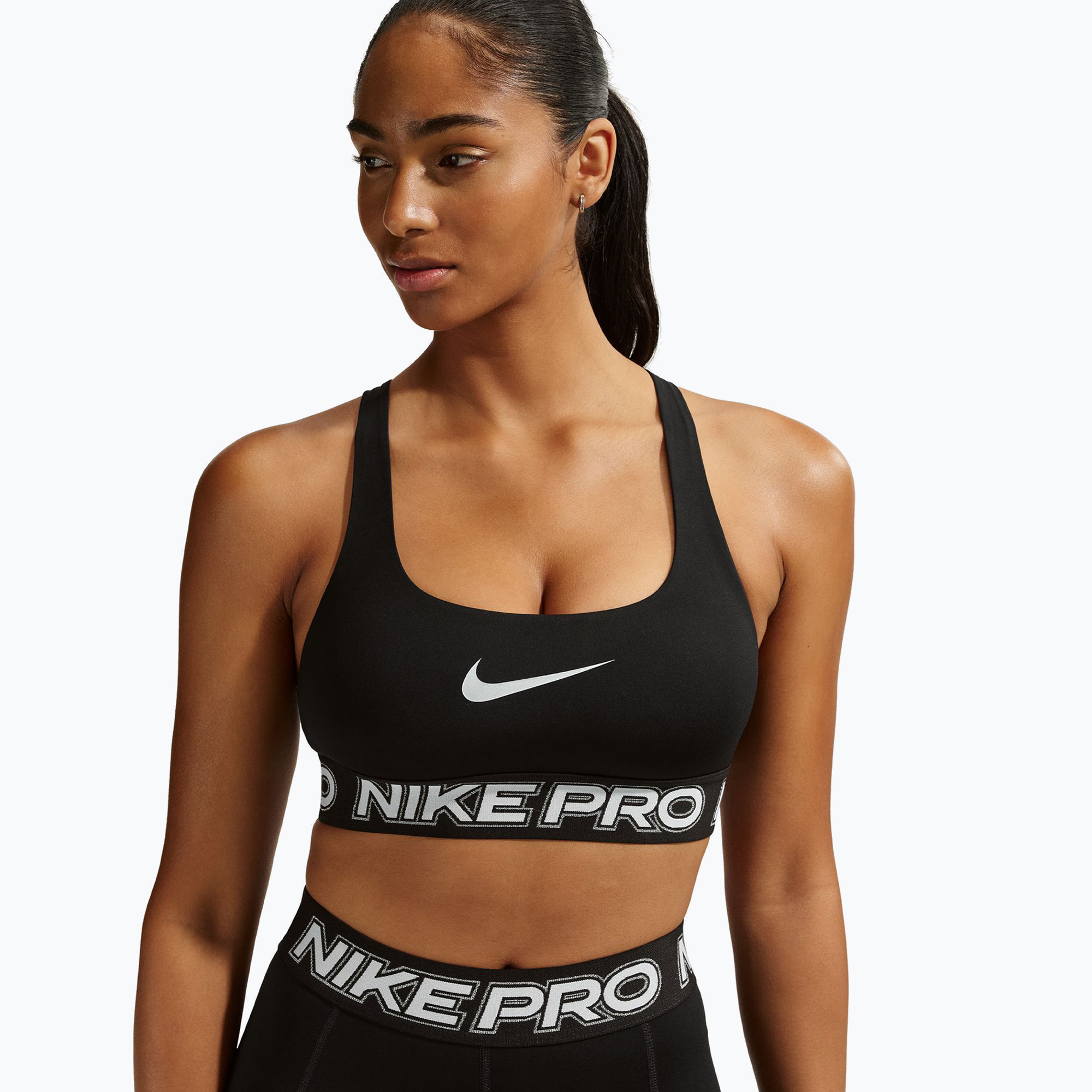 Biustonosz treningowy Nike Pro Light Support Non Padded black/white/metallic silver 