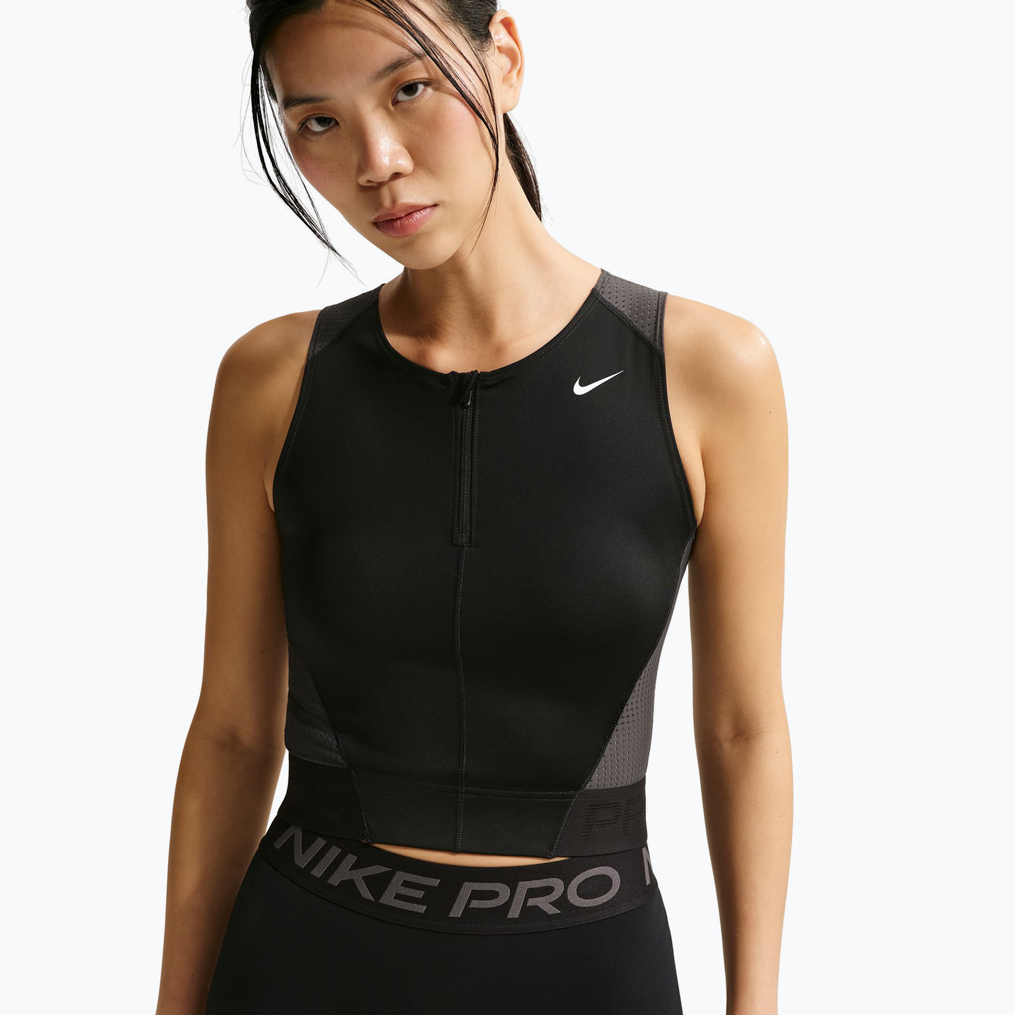 Koszulka treningowa damska Nike Pro Dri-Fit black/anthracite/white 