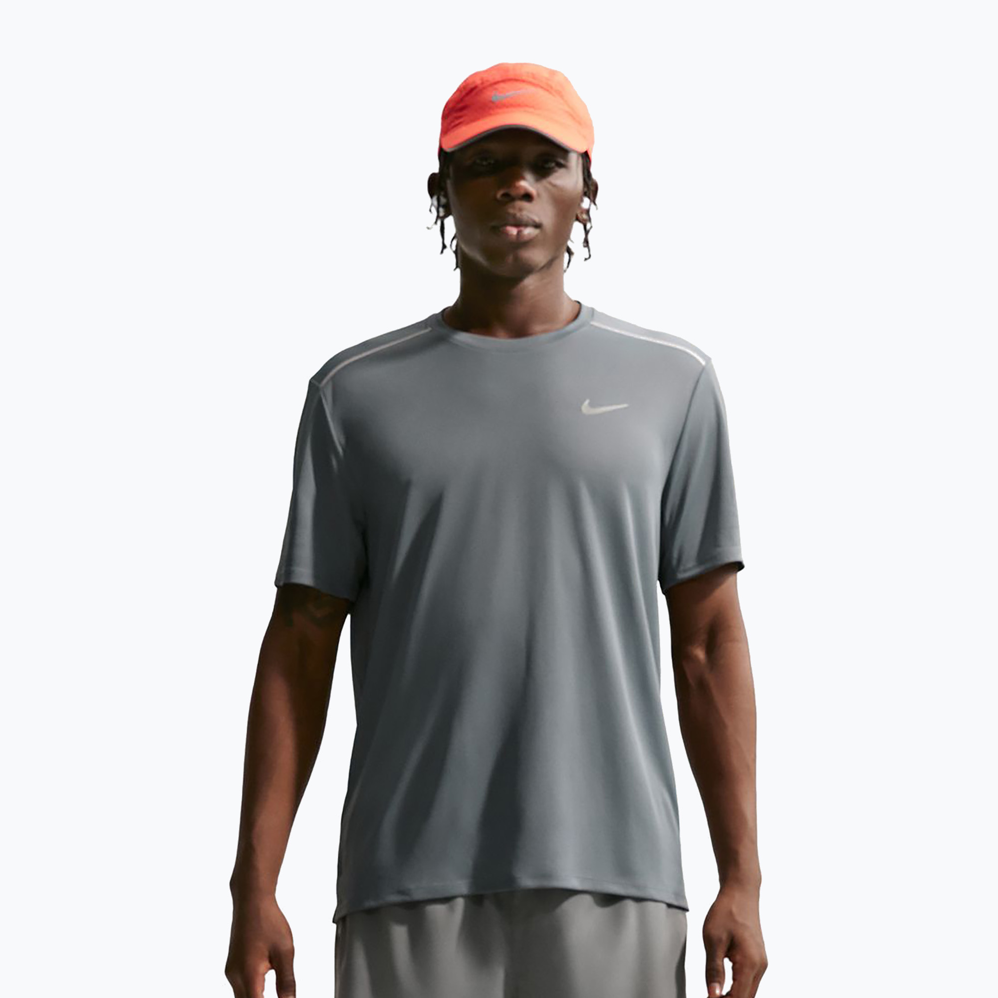Мъжка тениска за бягане Nike Miler Dri-Fit UV smoke grey