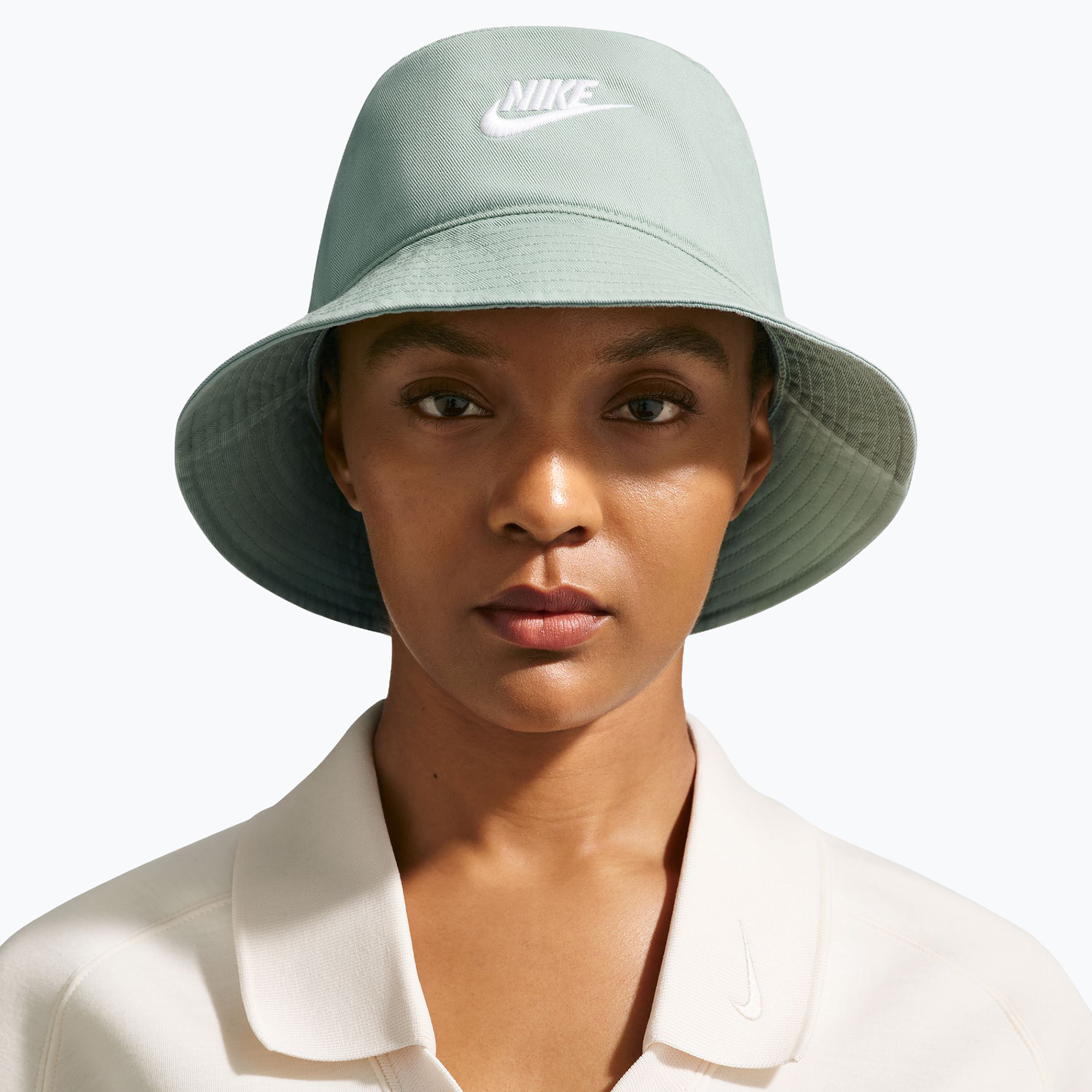 Klobúk Nike Apex Futura steam/white