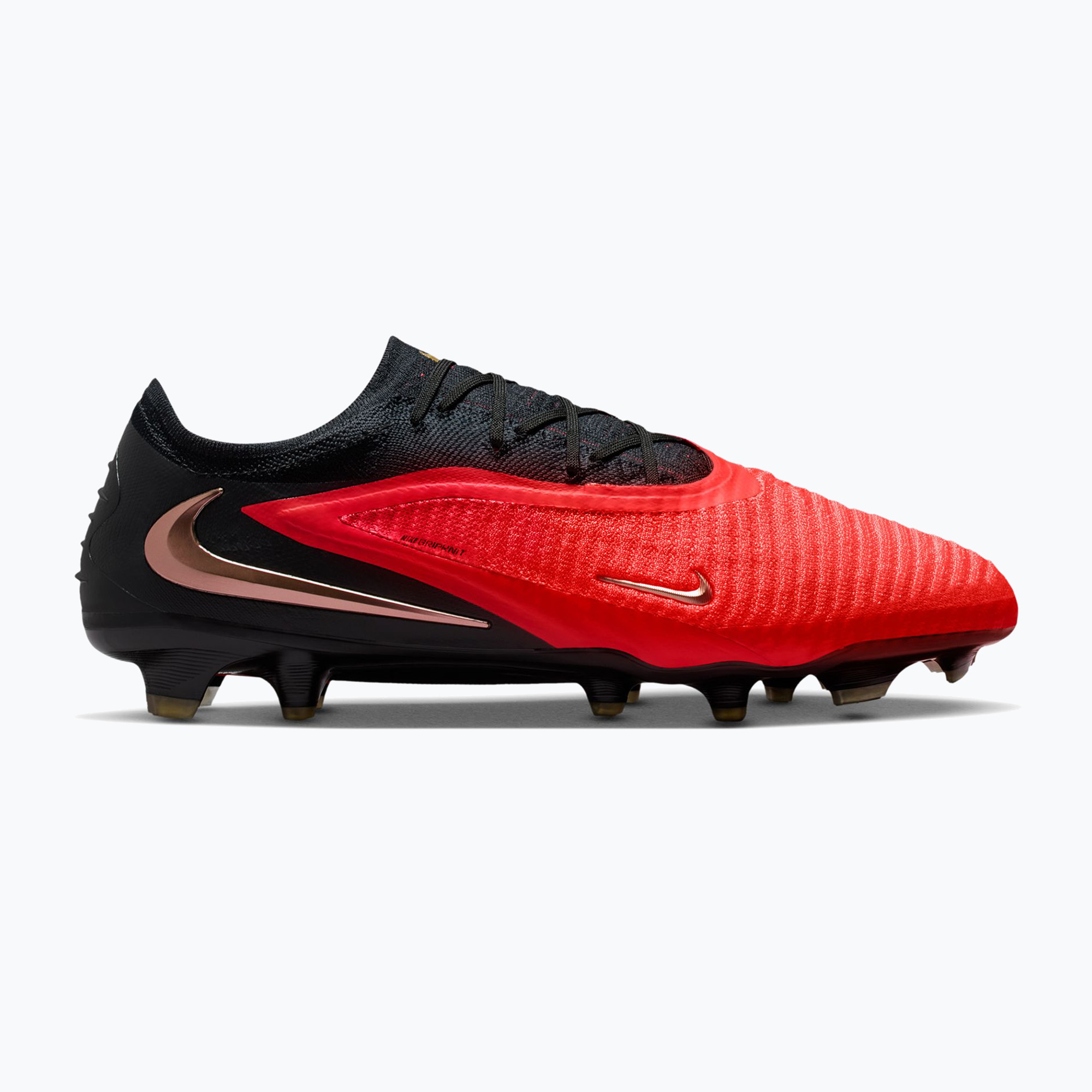 Мъжки футболни обувки Nike Phantom 6 Low Elite bright crimson/black/blur
