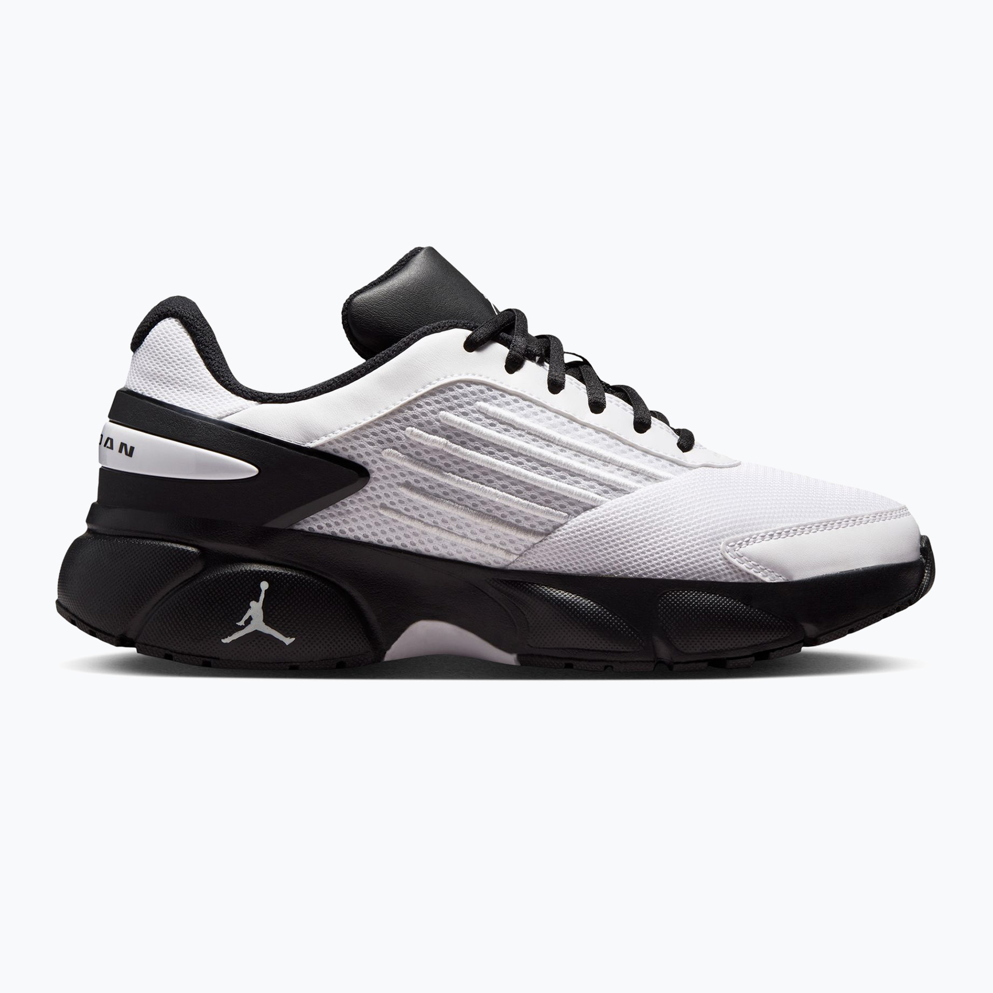 Buty damskie Jordan Trunner Flow white/black 
