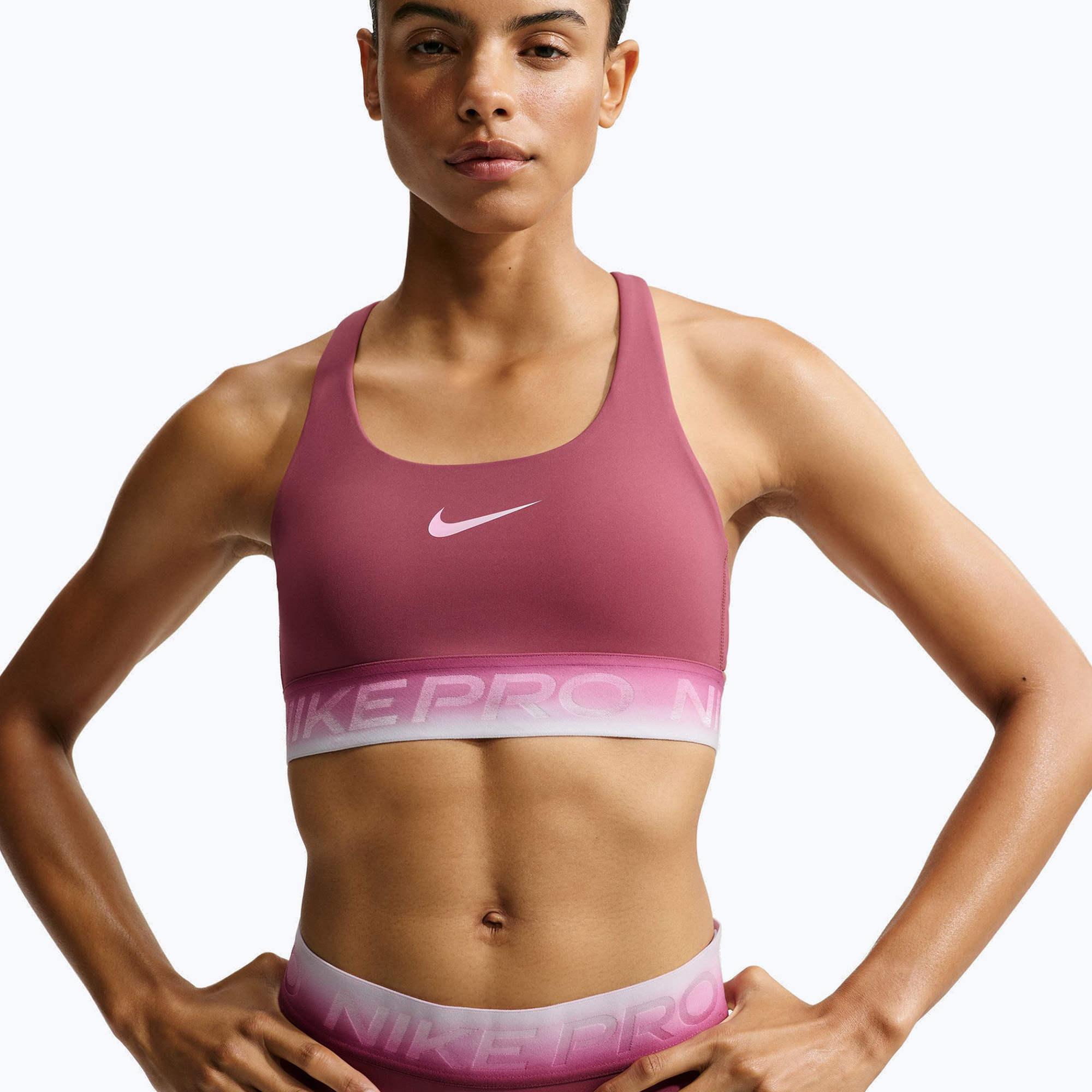 Biustonosz treningowy Nike Pro pink smoke/pink smoke/pink rise 