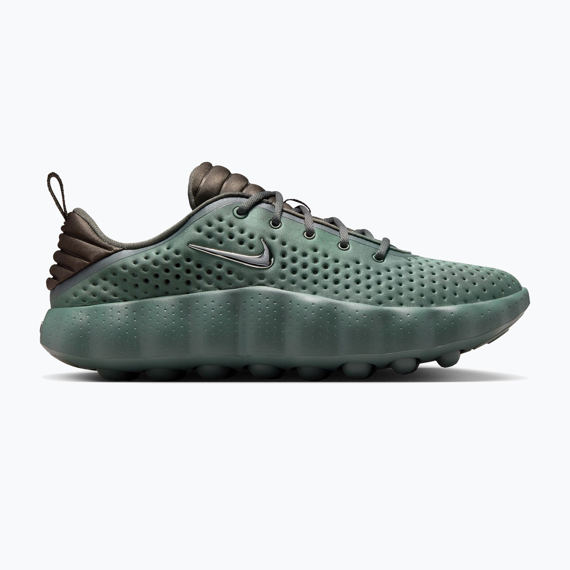 Мъжки обувки Nike Mind 002 camo green/newsprint/phantom