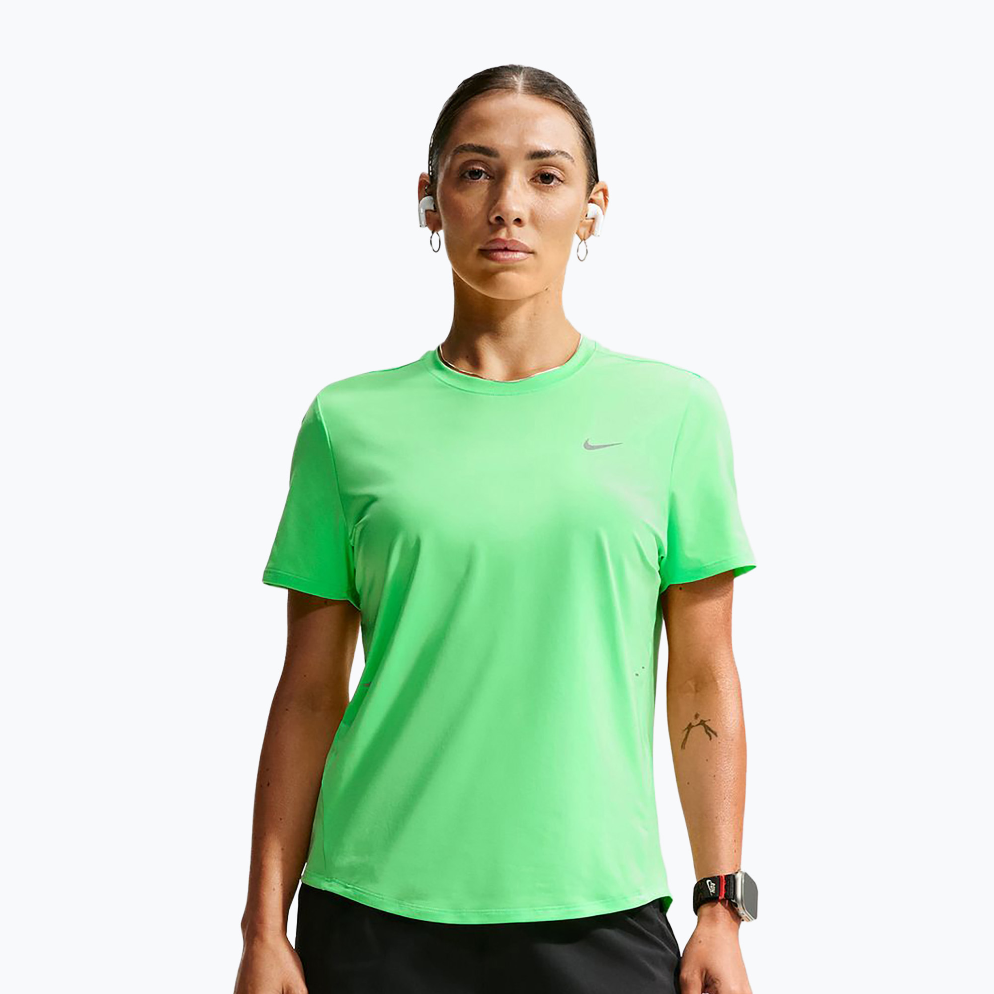 Koszulka do biegania damska Nike Swift Dri-Fit illusion green 