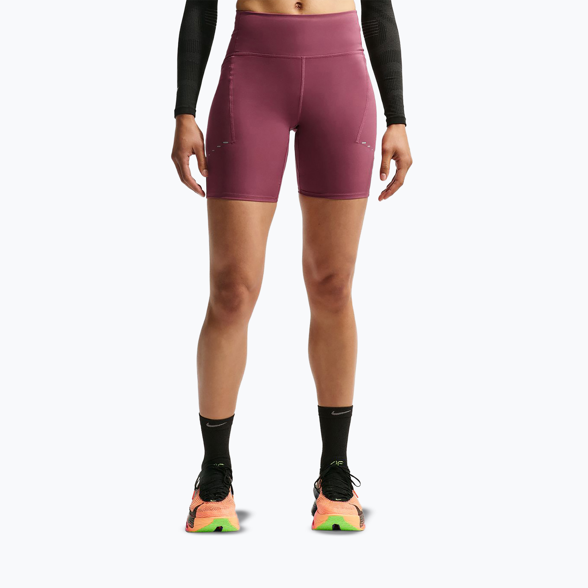Дамски шорти за бягане Nike Swift pink smoke