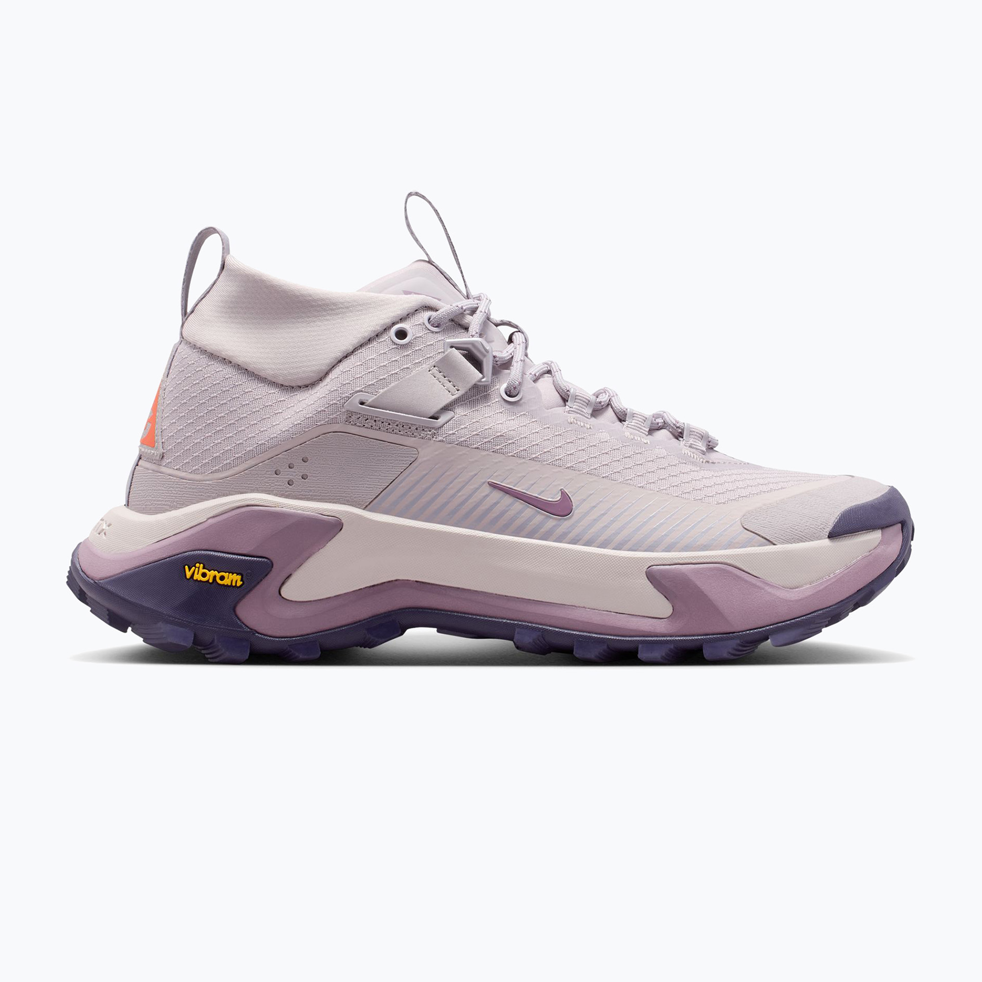 Дамски обувки за трекинг ACG Zegama Hike silver lilac/purple dynasty/violet dust