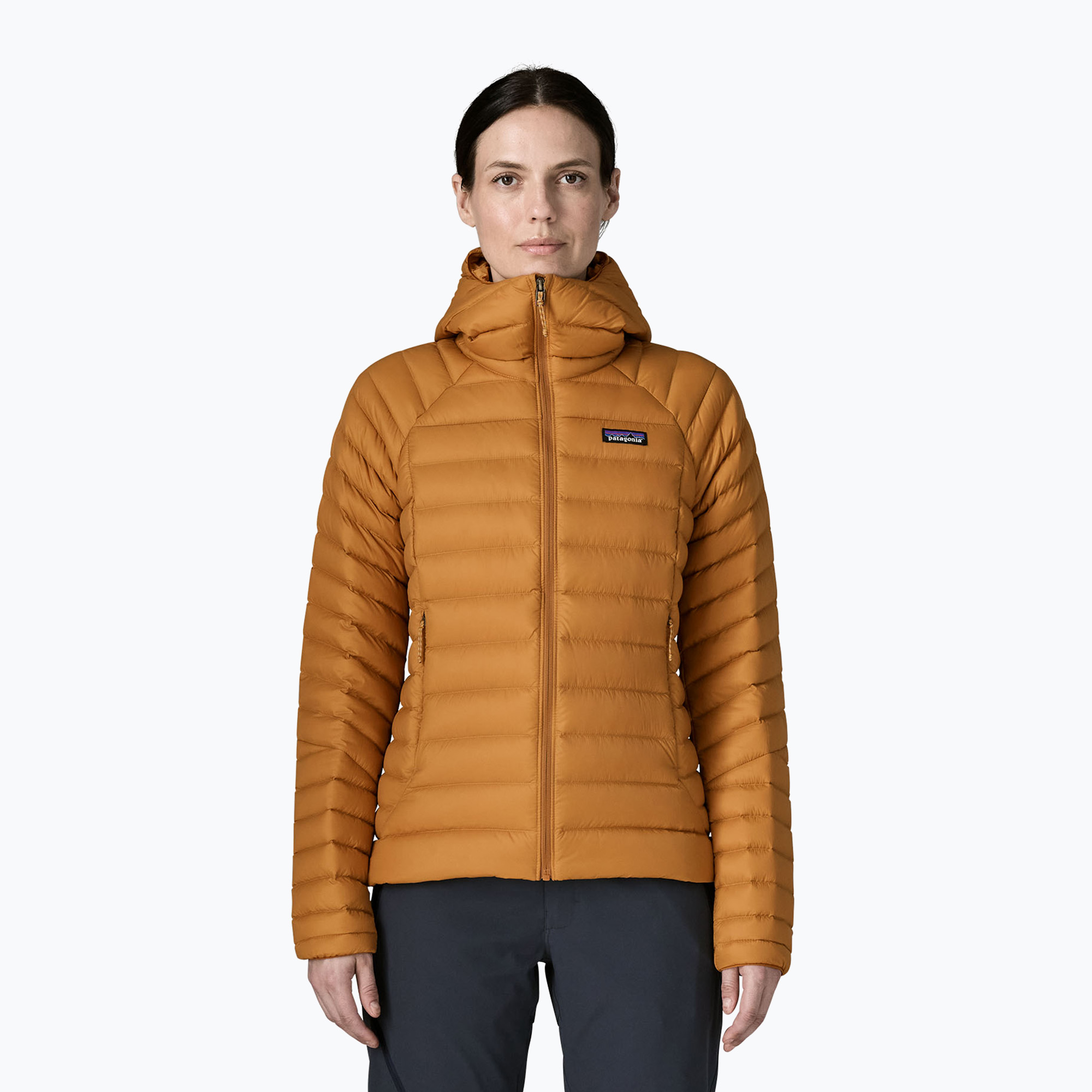 Дамско пухено яке Patagonia Down Sweater Hoody cinnamon brown
