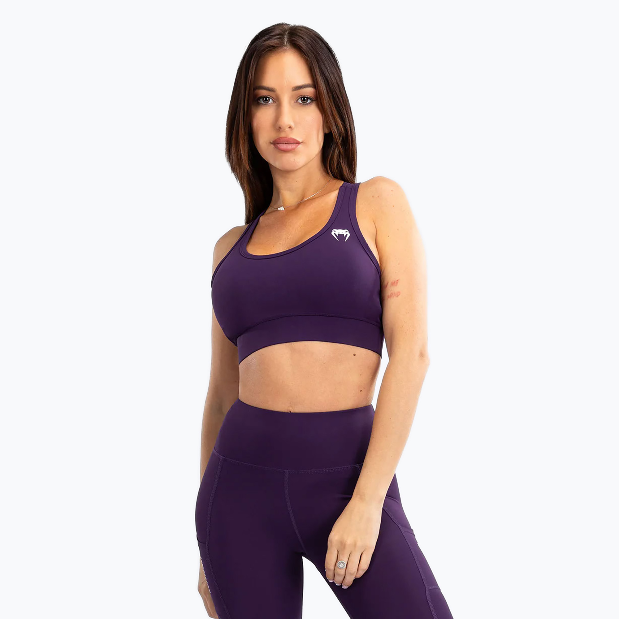 Biustonosz treningowy Venum Essential Medium Impact Sport deep purple 