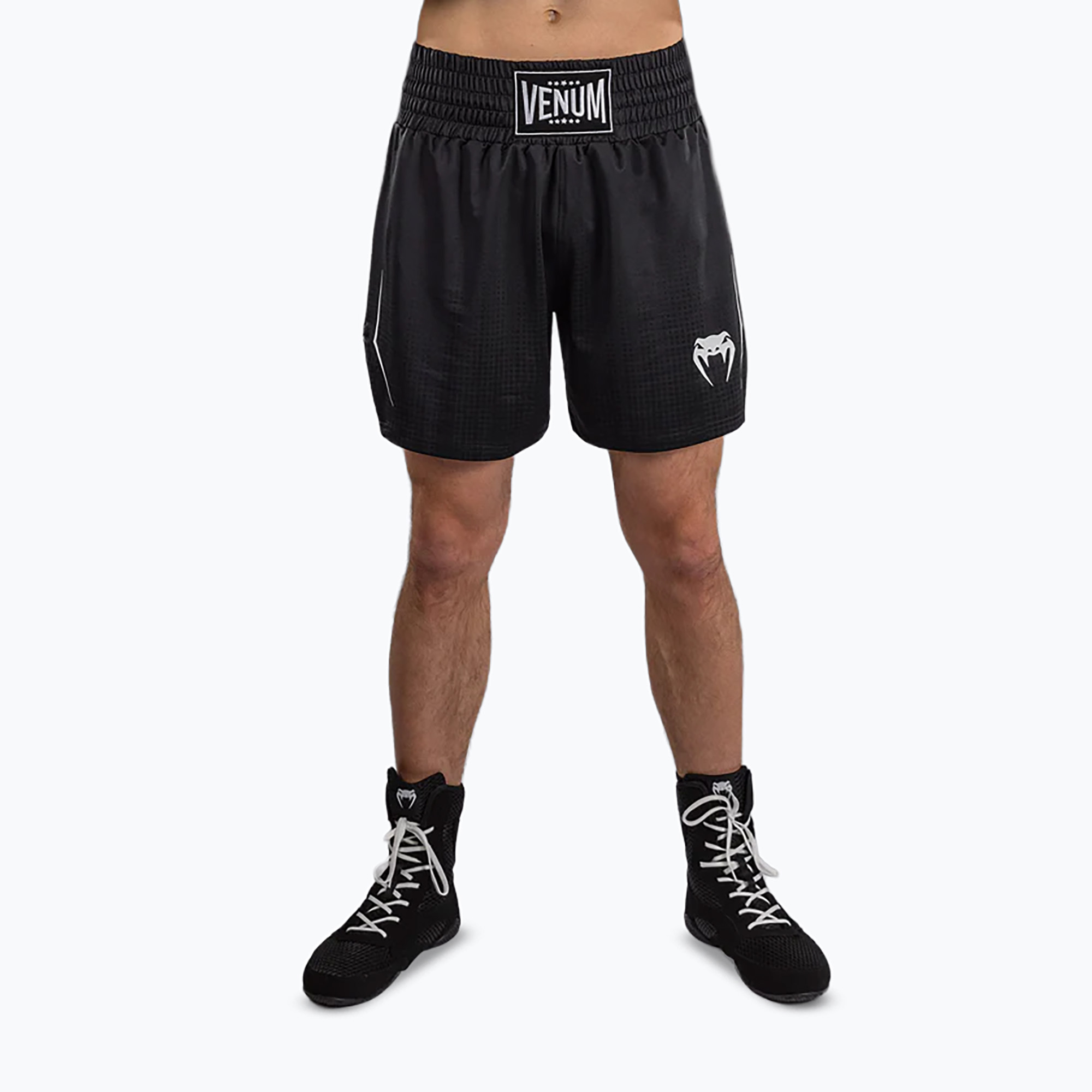 Pantaloni scurți de box pentru bărbați Venum Stealth Boxing black/white