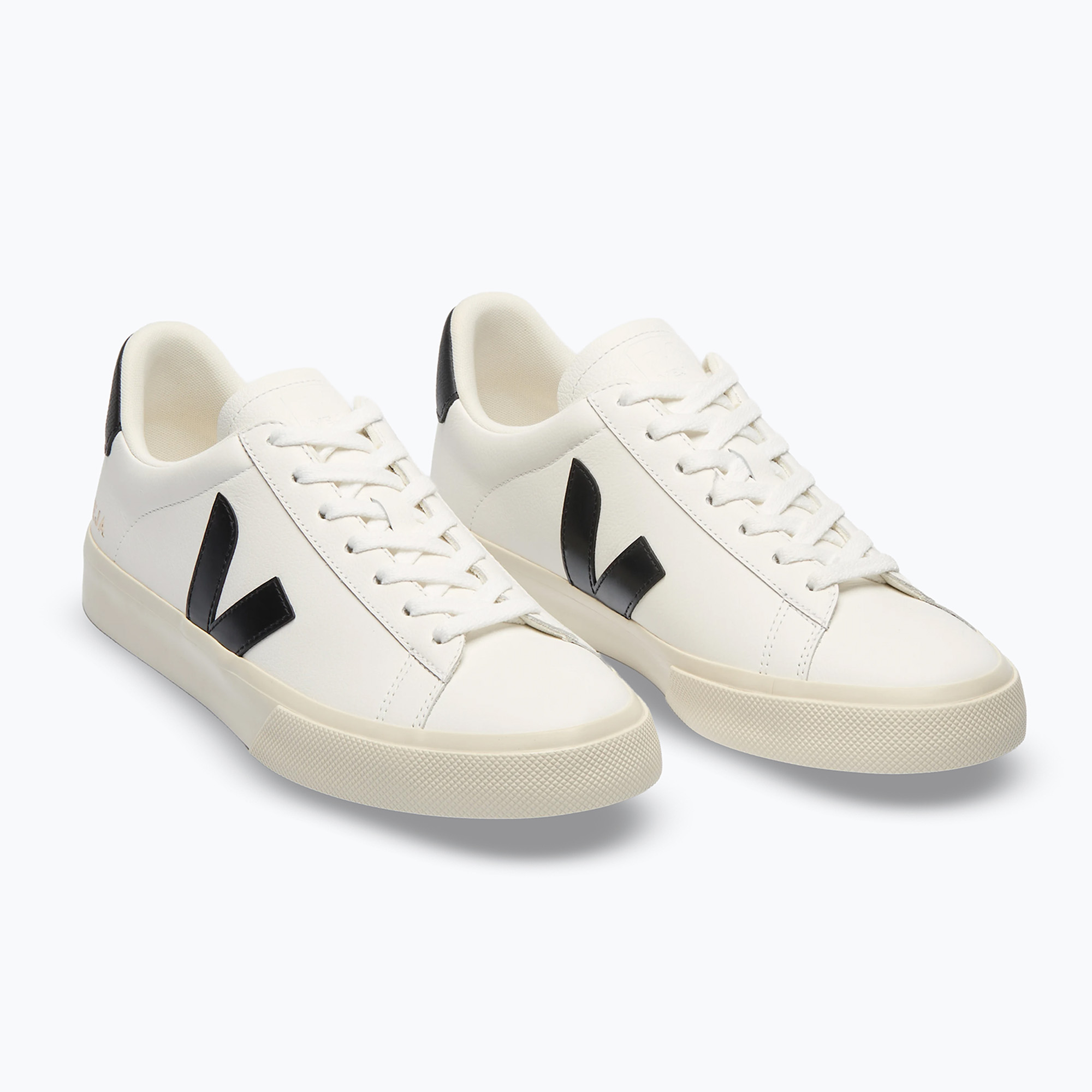 Дамски обувки VEJA Campo Leather extra white/black