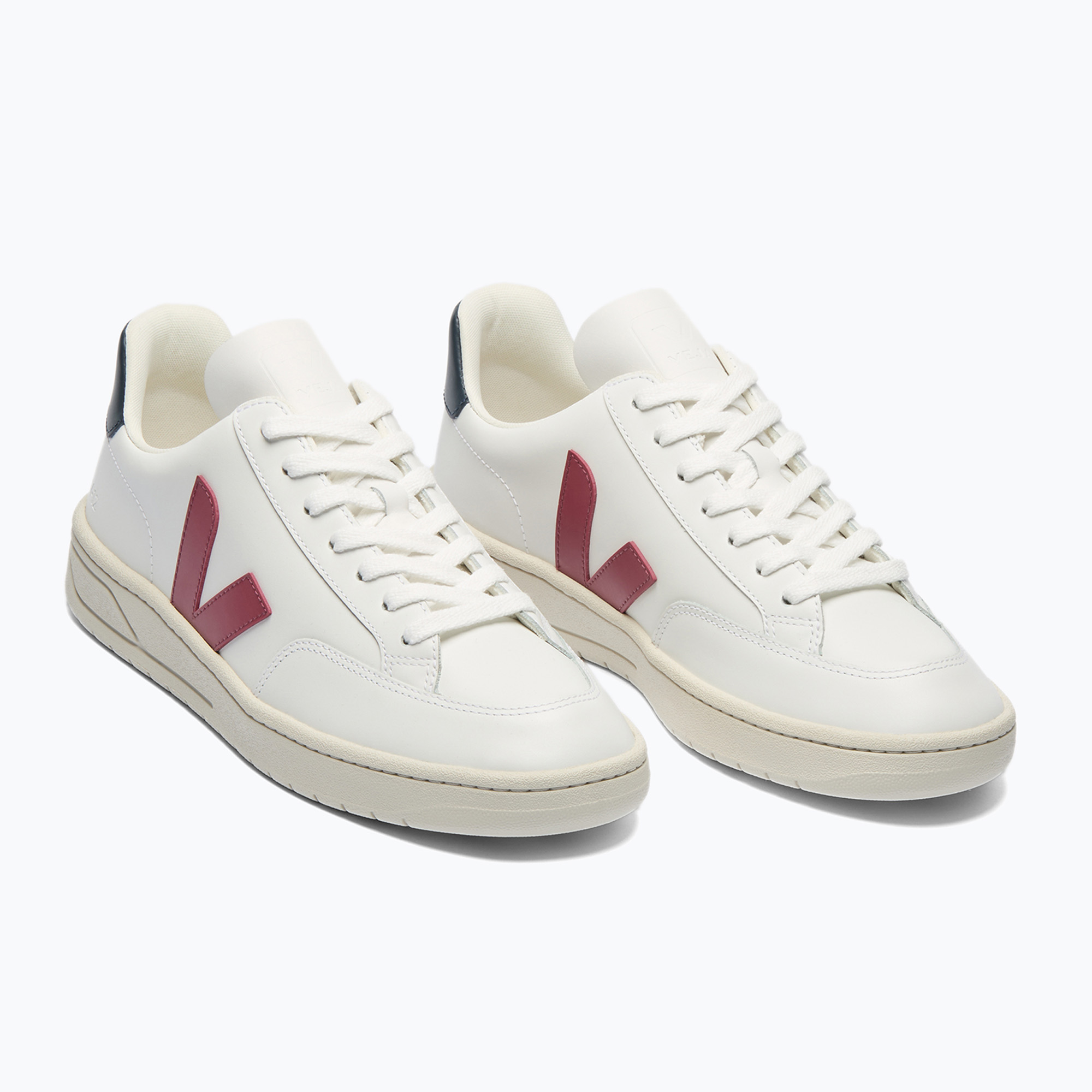 Buty męskie VEJA V-12 Leather white/marsala/nautico 