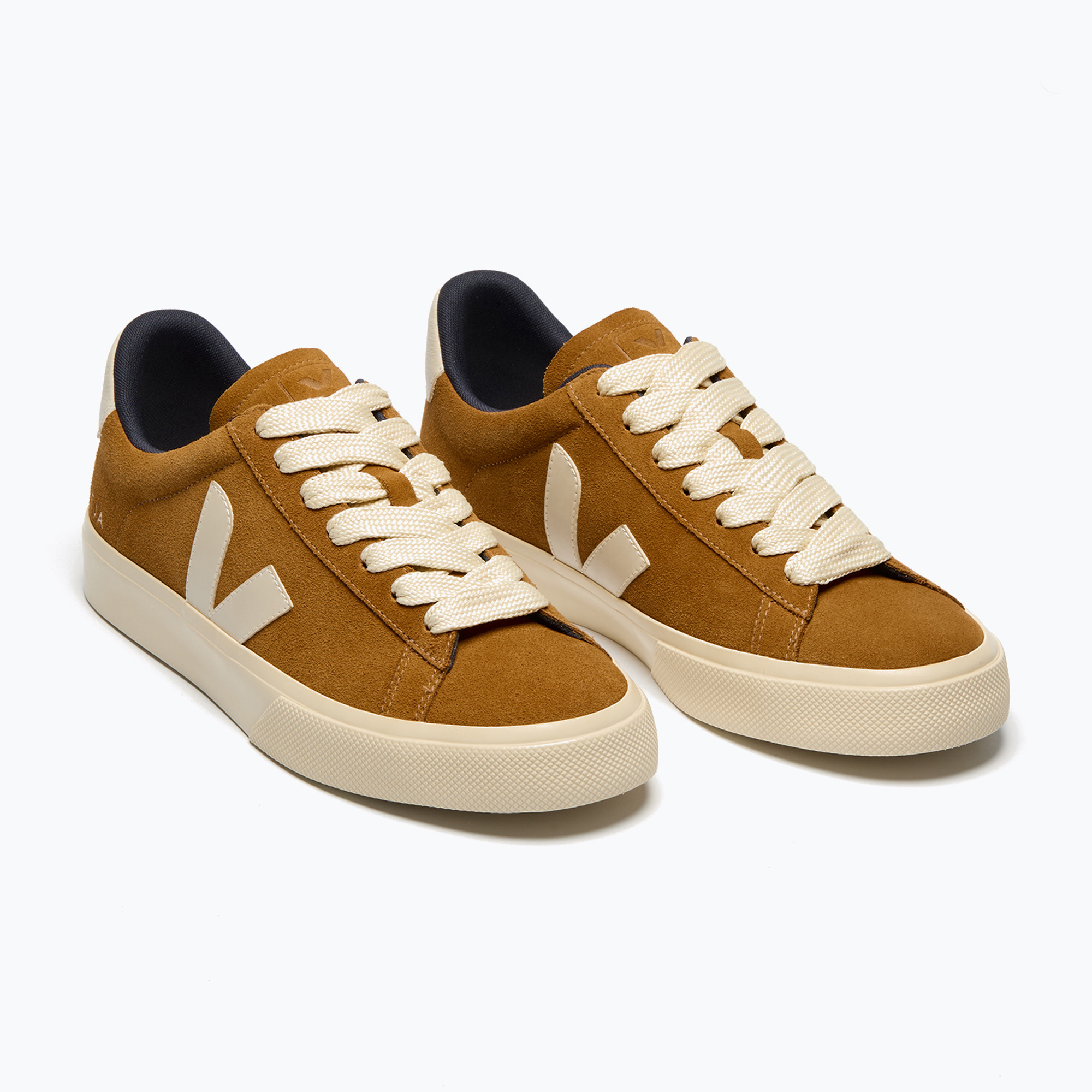 Buty męskie VEJA Campo Bold Suede camel/pierre 