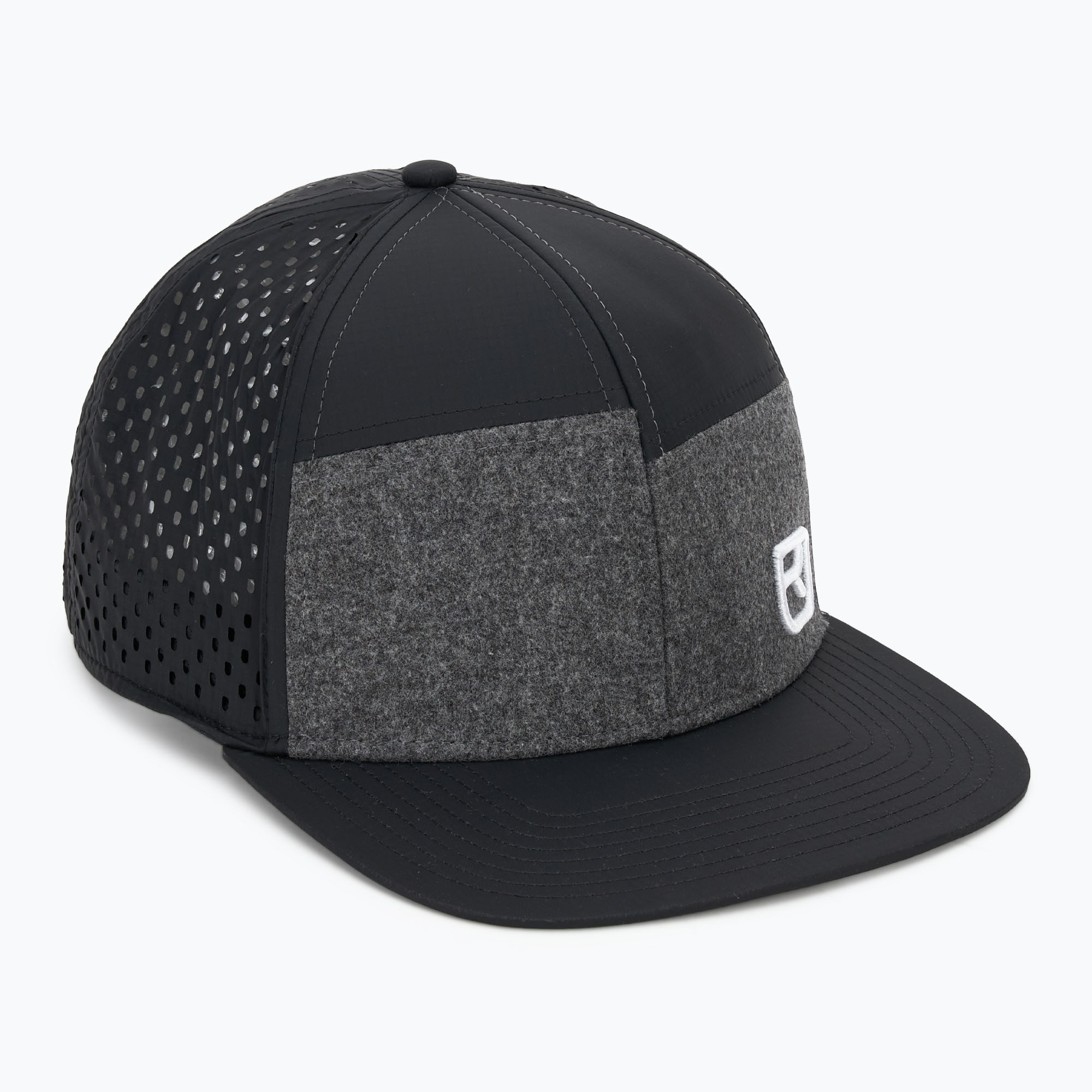 Czapka z daszkiem Ortovox Logo Air Trucker black raven 