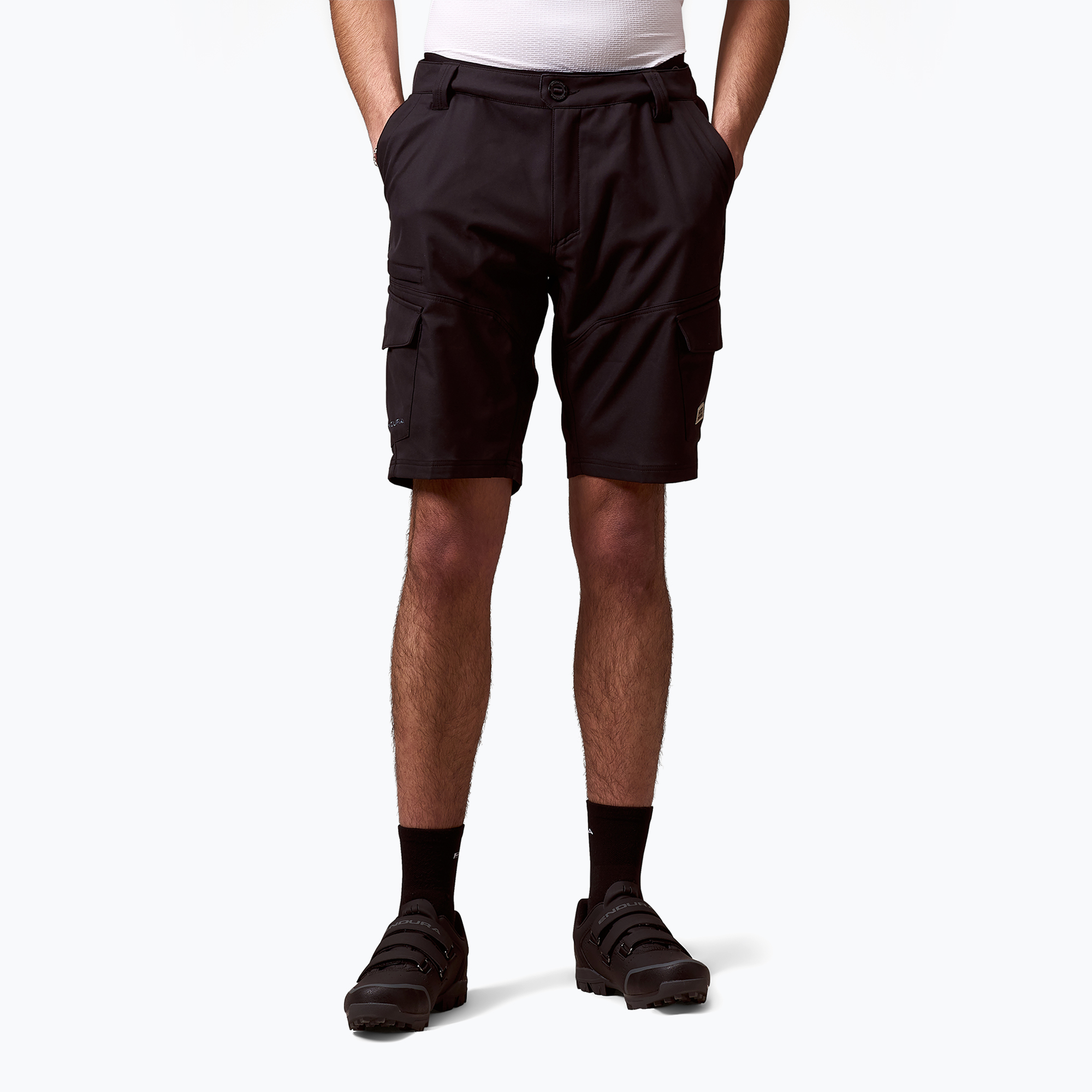 Мъжки колоездачни шорти Endura Loop Cargo Short black