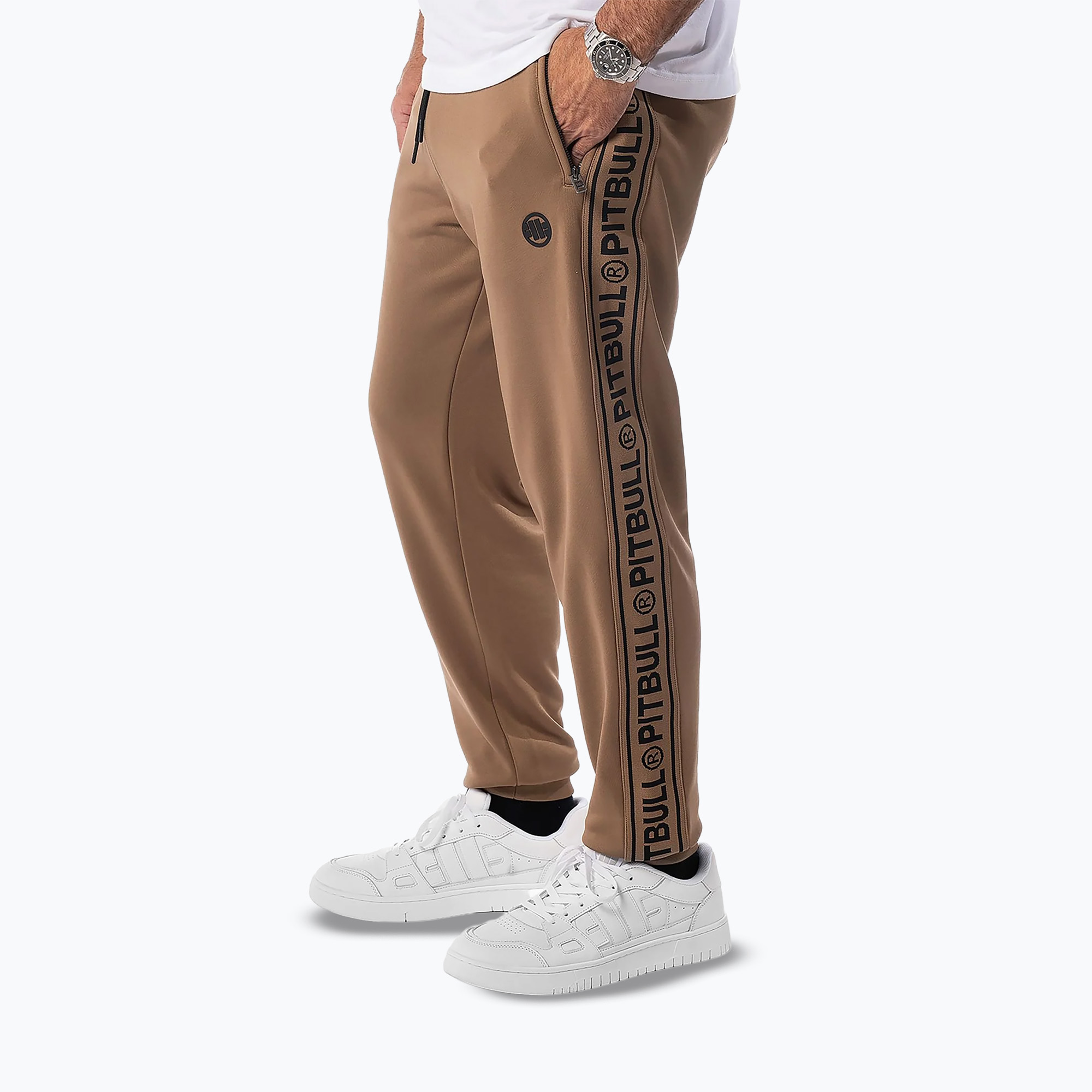 Spodnie męskie Pitbull Trackpants Tape Logo Terry Group coyote brown 