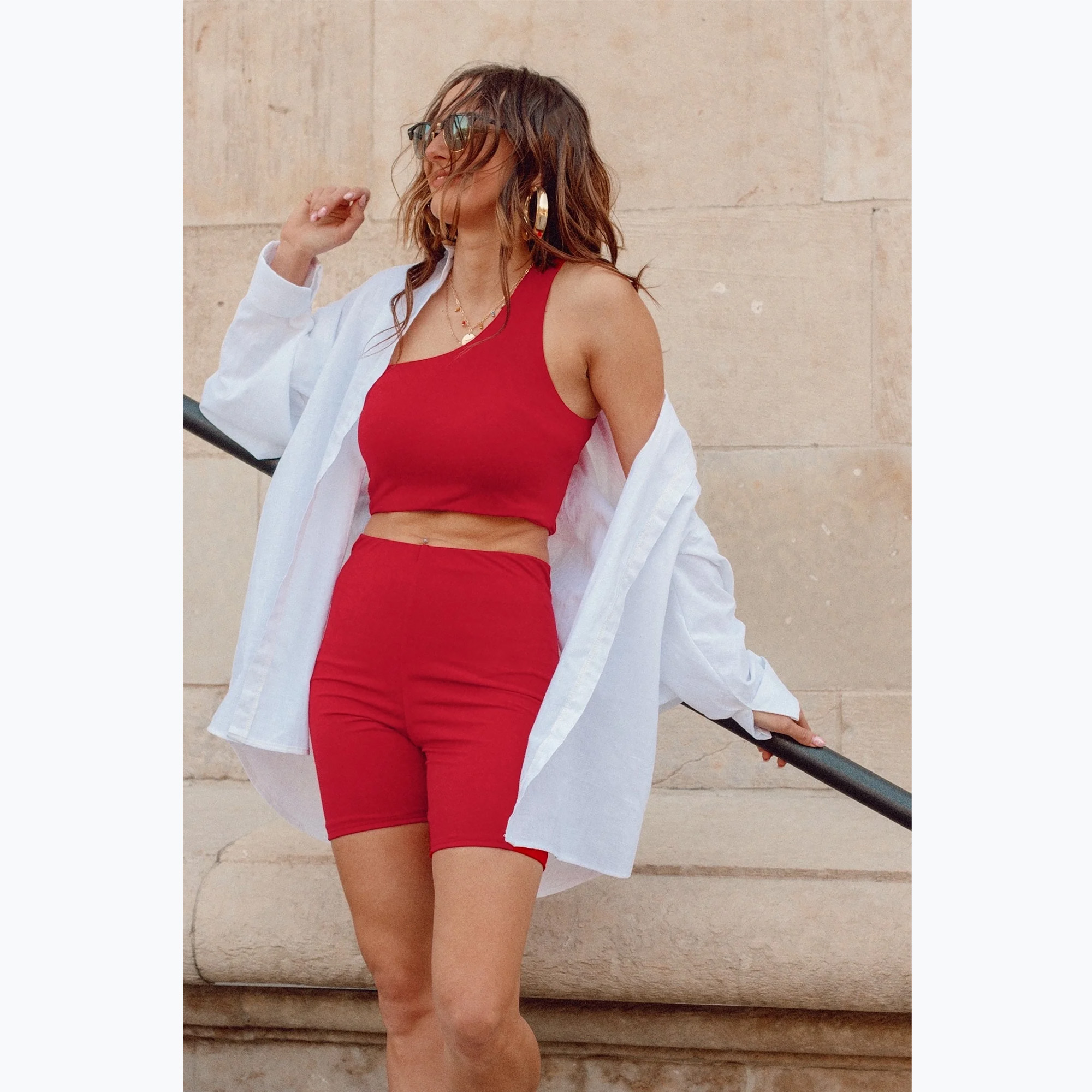 Дамски къси панталони за трекинг Chiara Wear Viki red