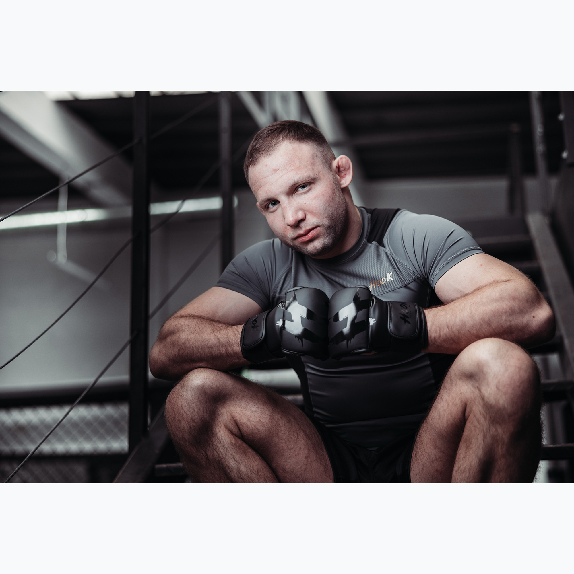 Rękawice sparingowe MMA HOOK FIGHTING TX0-B4M0014 czarny 