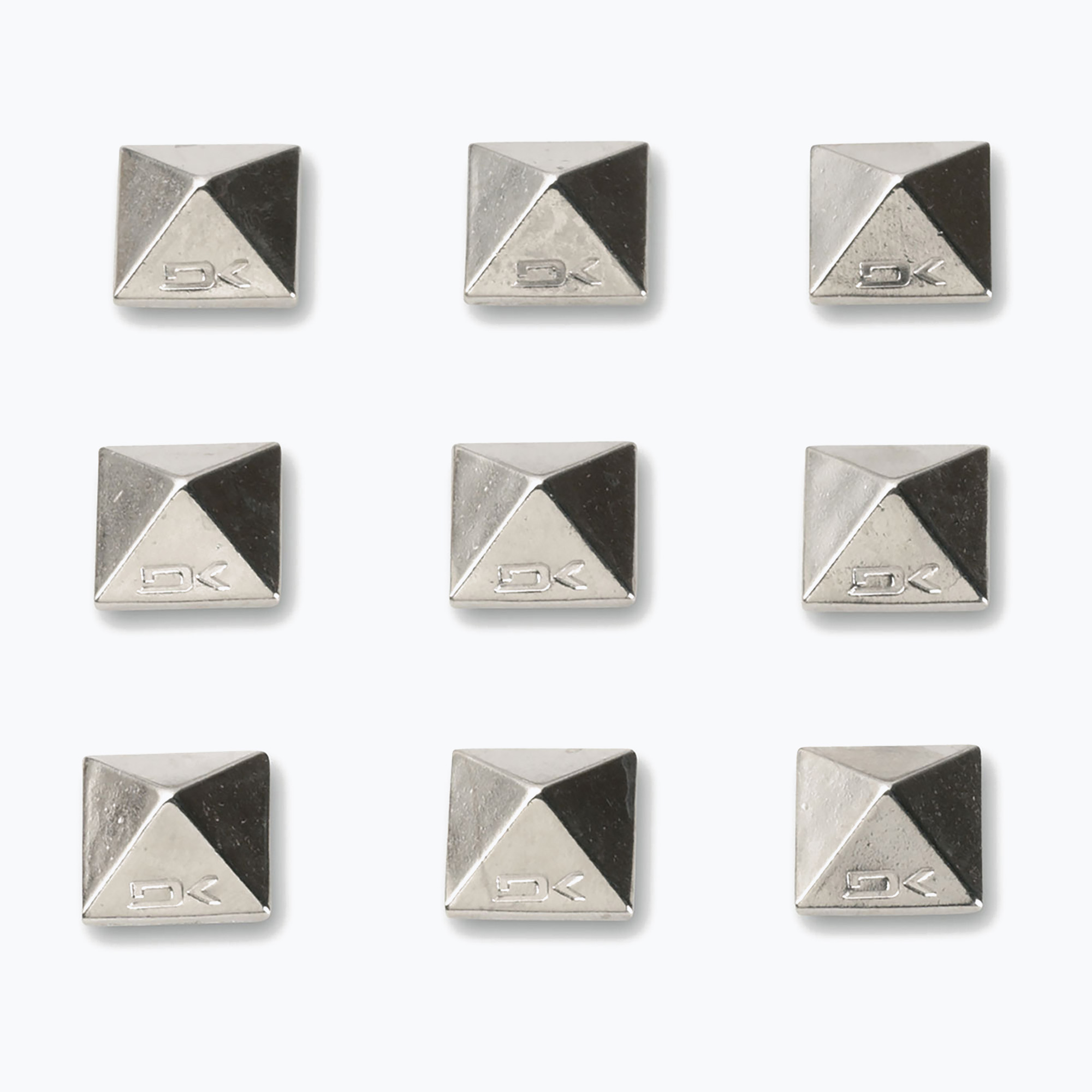 Dakine Pyramid Studs противоплъзгаща подложка 9 бр. сребърна D10001555