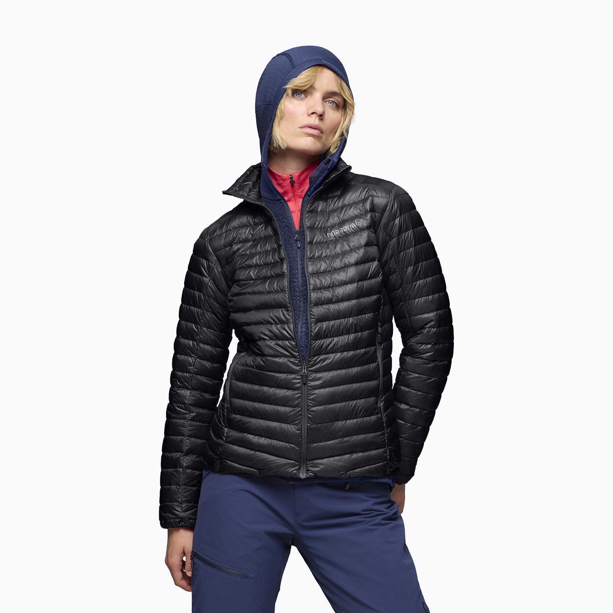 Dámska páperová bunda NORRONA Trollveggen Down800 Super Light caviar black