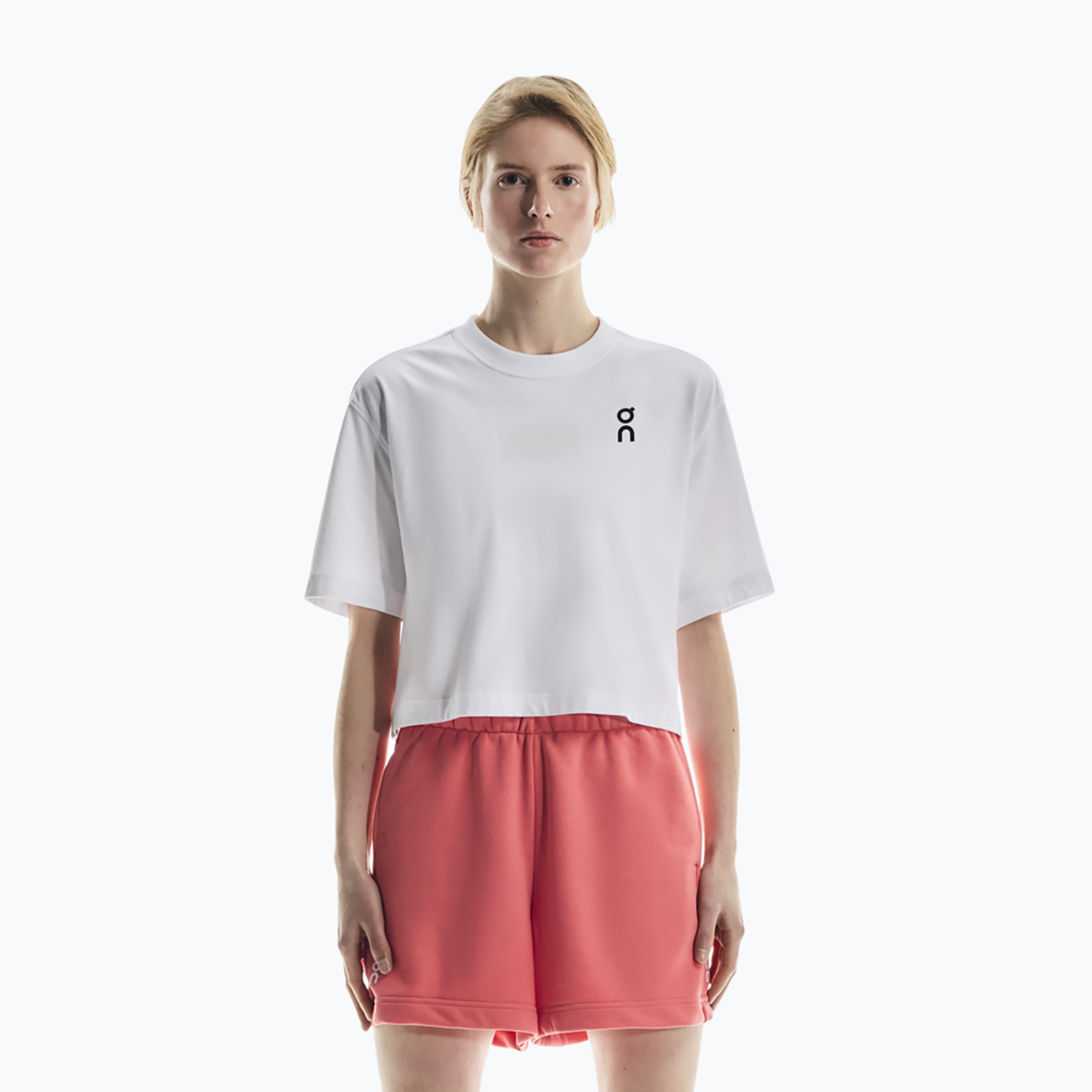 Tricou pentru femei On Club Boxy-T white
