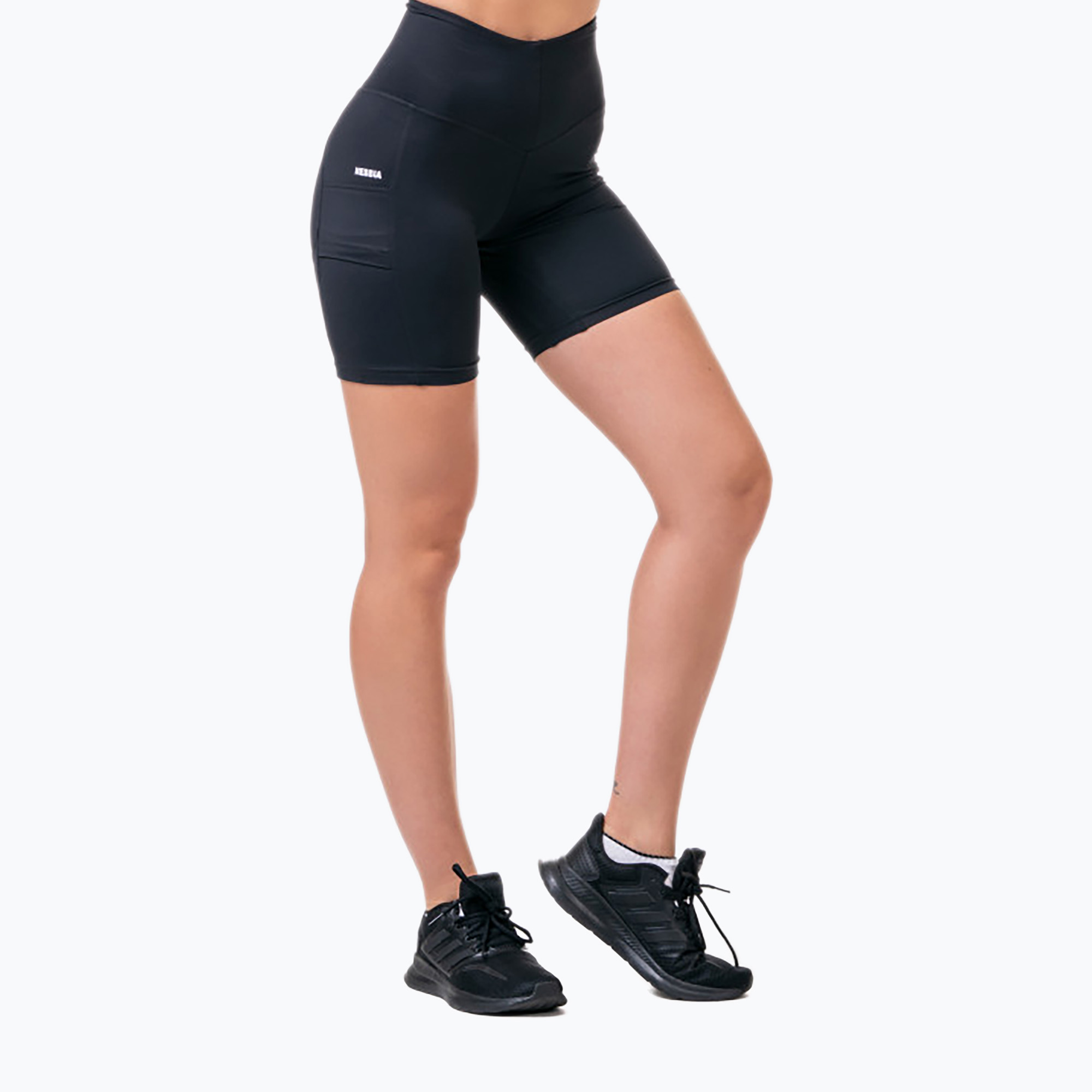 Spodenki treningowe damskie NEBBIA Biker Fit & Smart black 