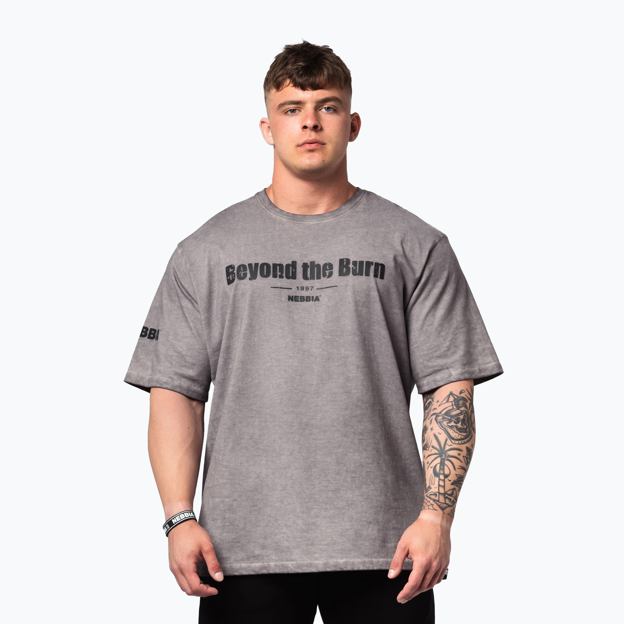 Koszulka treningowa męska NEBBIA Washed-Off Heavyweight Grind light grey 